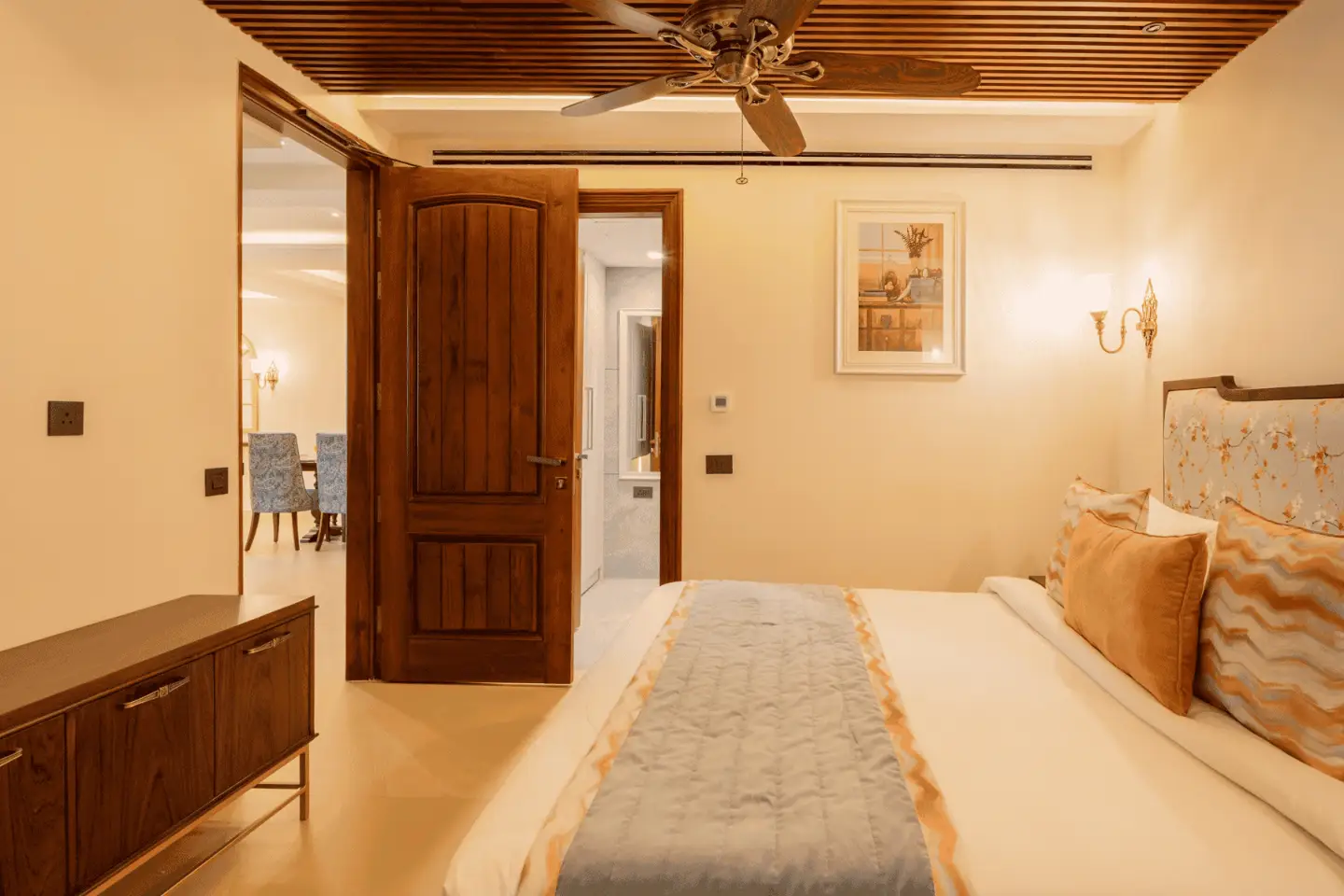 Royce Cottage | Luxe Hilltop 4-BHK Retreat With Indoor Bar, Terrace & Scenic Views