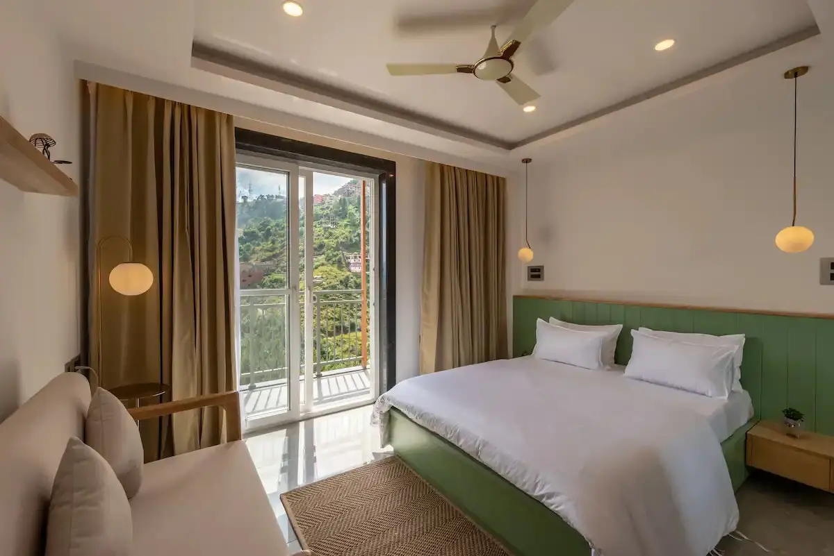 Orophile Paradise | Luxury 2BHK in Shimla - Image 3