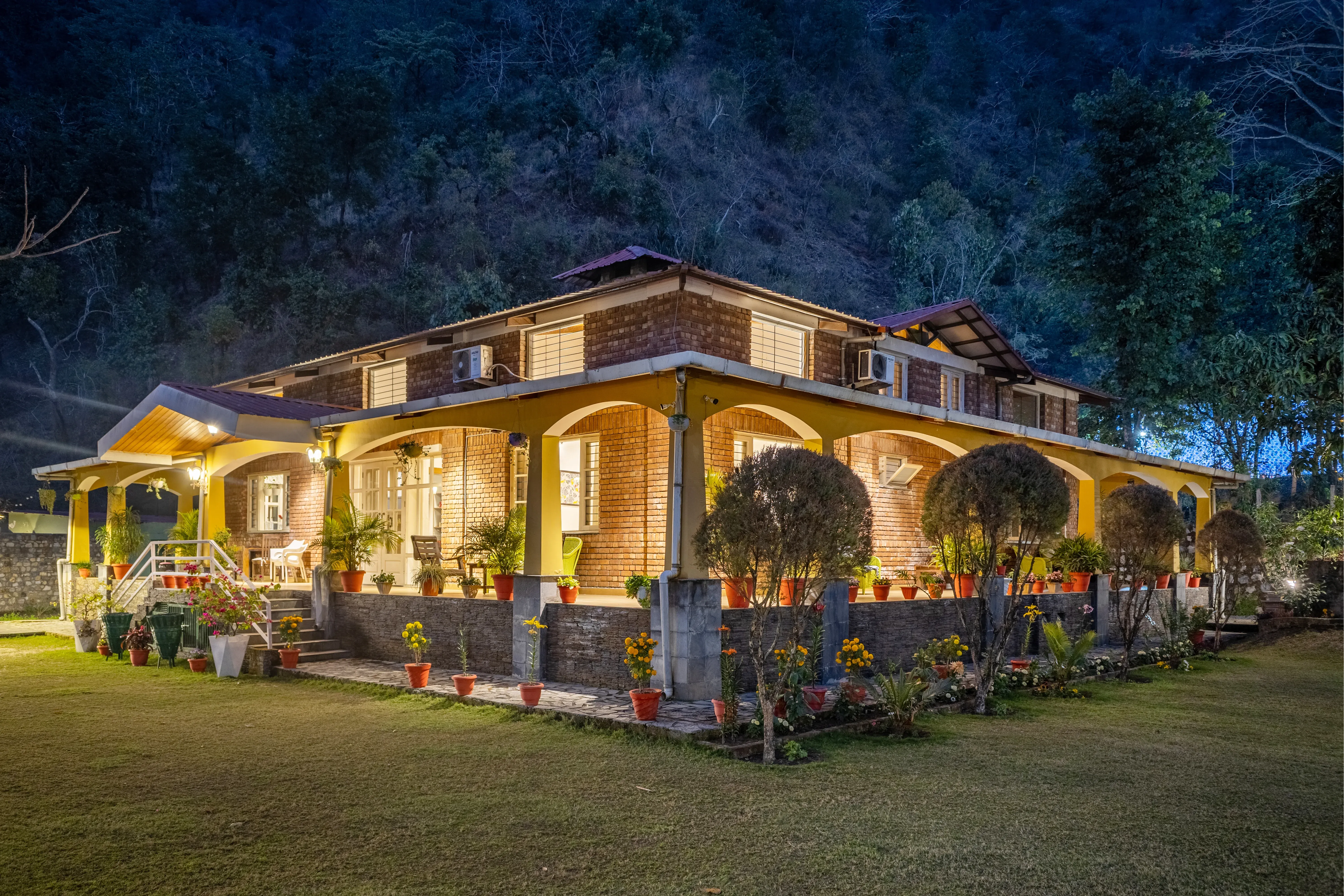 Country Ville | 3-BHK Pet-Friendly Villa With Lush Garden, & Kids’ Room - Image 2