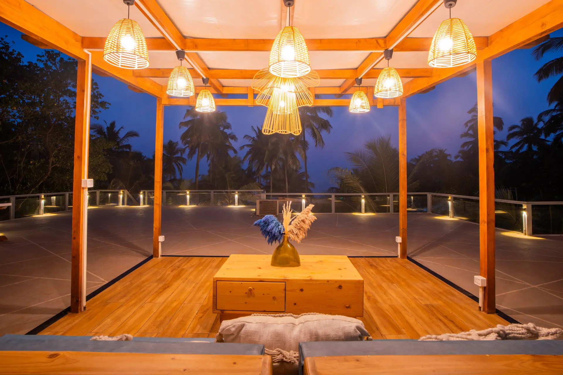 House of Neptune | 3-BHK Retreat with Gazebo & Bar | 10 mtrs from Ashwem Beach