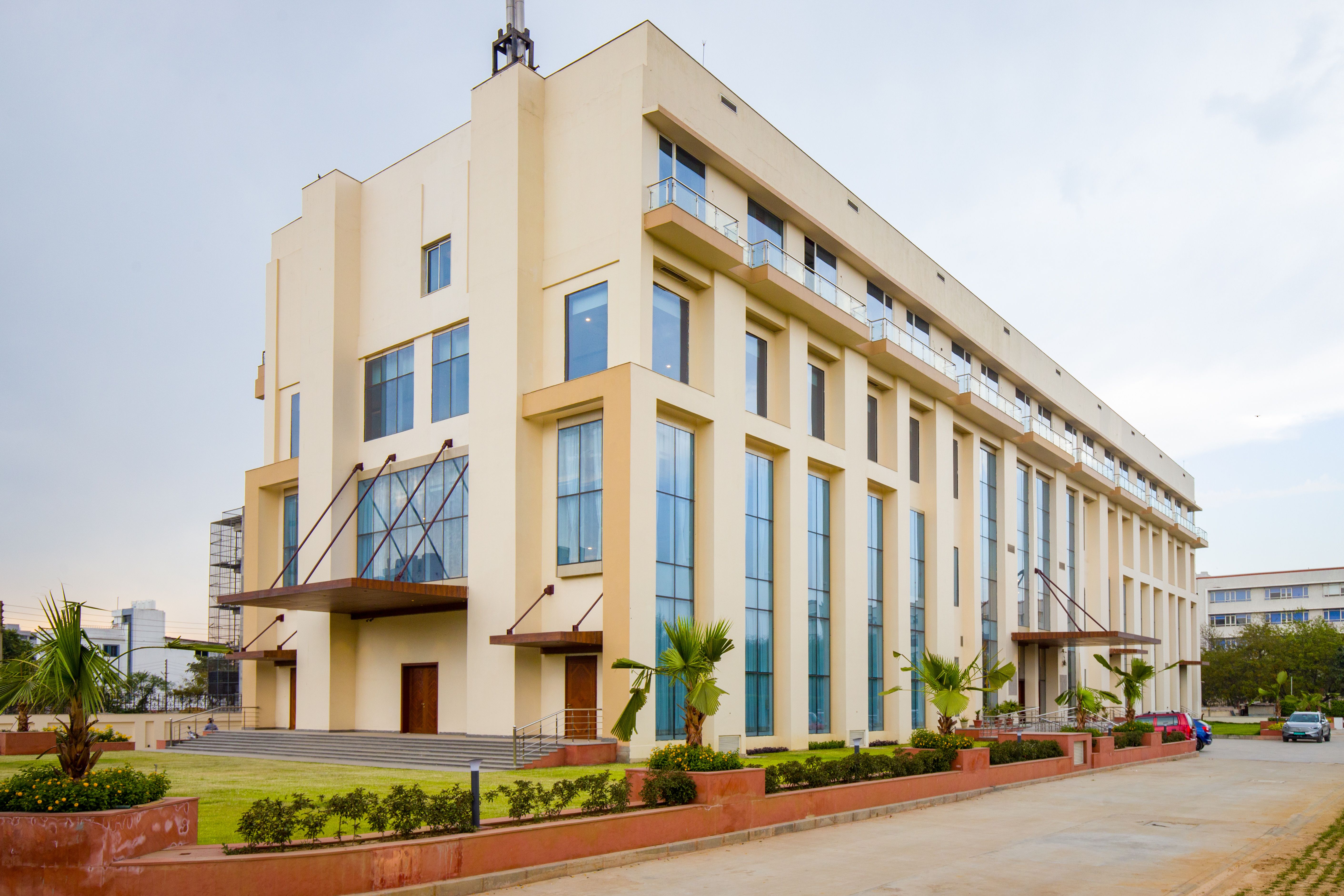 Eternal Oasis Aravali View Suite | Serene 1-Room Retreat With Restaurant, Balcony & Banquet Hall