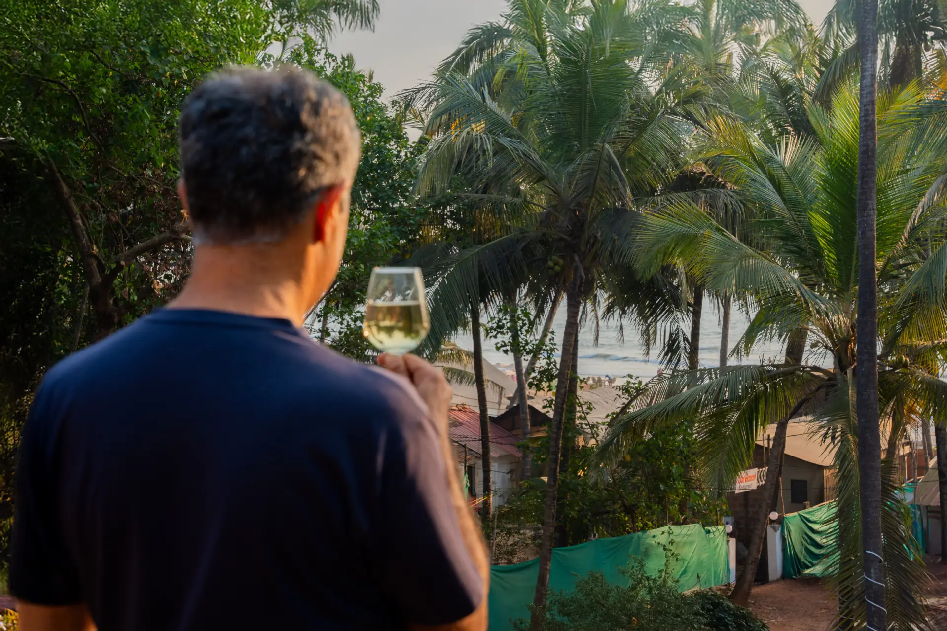 House of Neptune | 3-BHK Retreat with Gazebo & Bar | 10 mtrs from Ashwem Beach