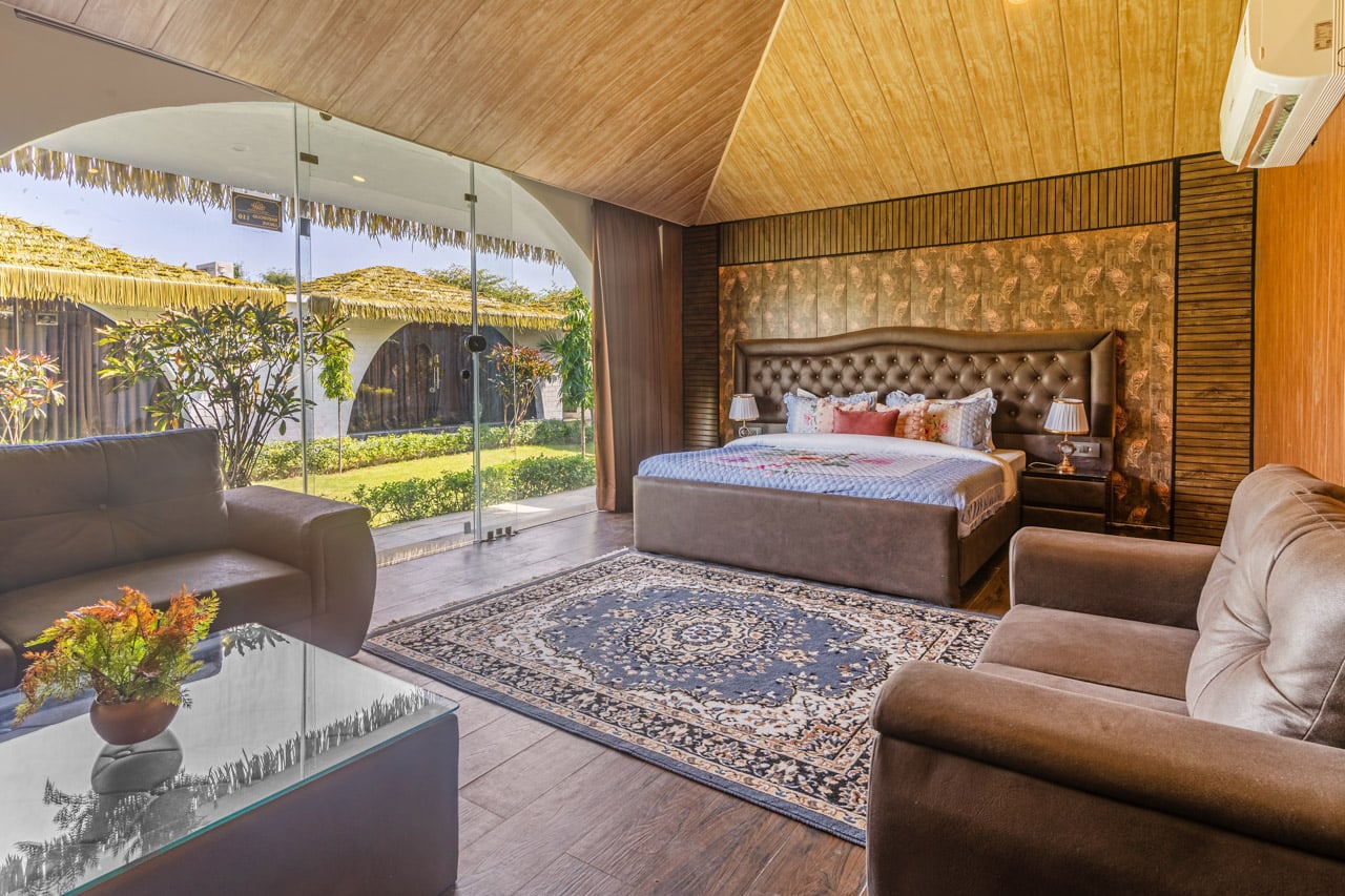 Edena @ Rissaca Crown