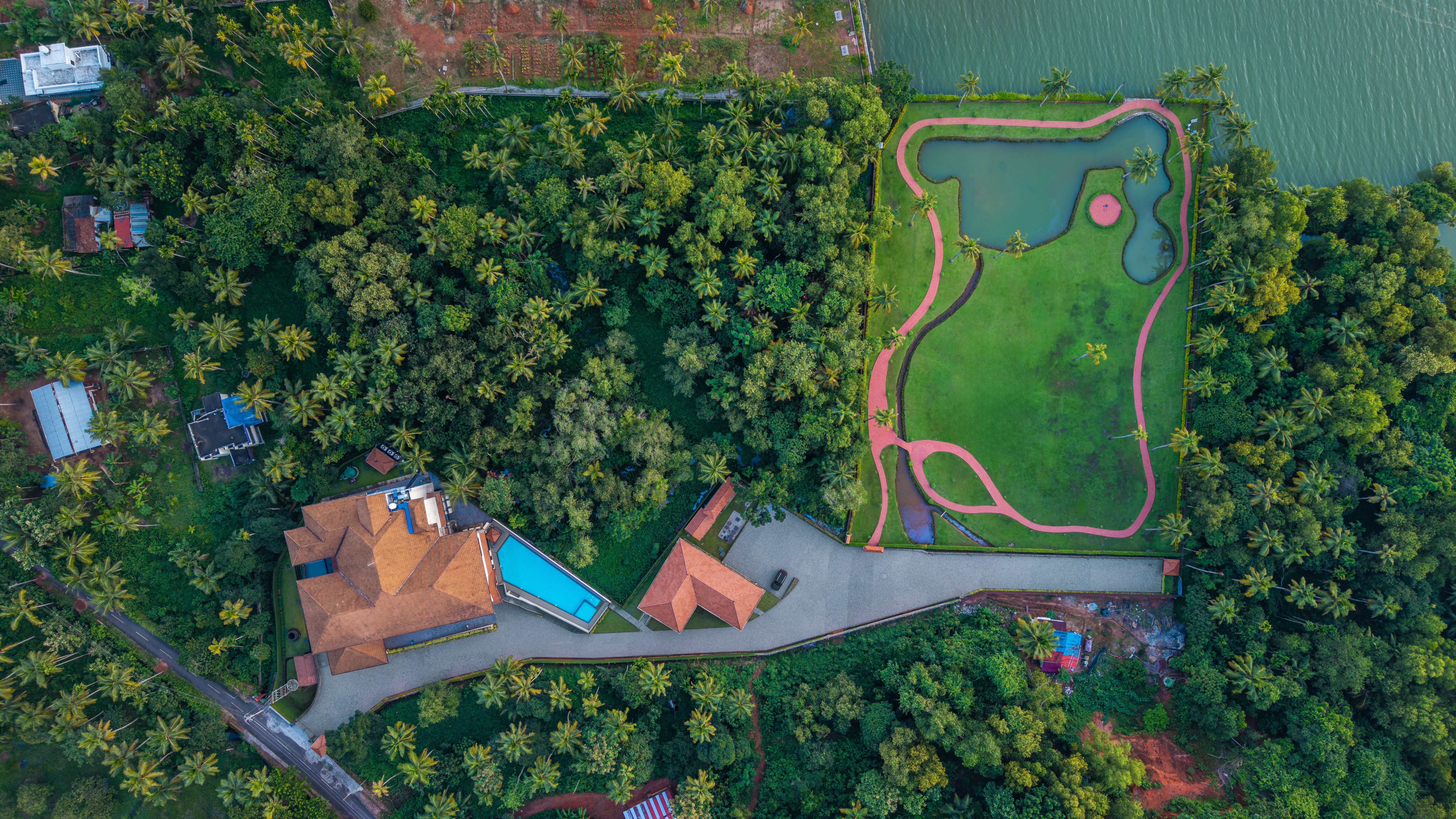 Still Waters Luxury Suite | Lakeside 2- Rooms with Restaurant, Party Hall, Shared Pool & Game Zone - Image 2