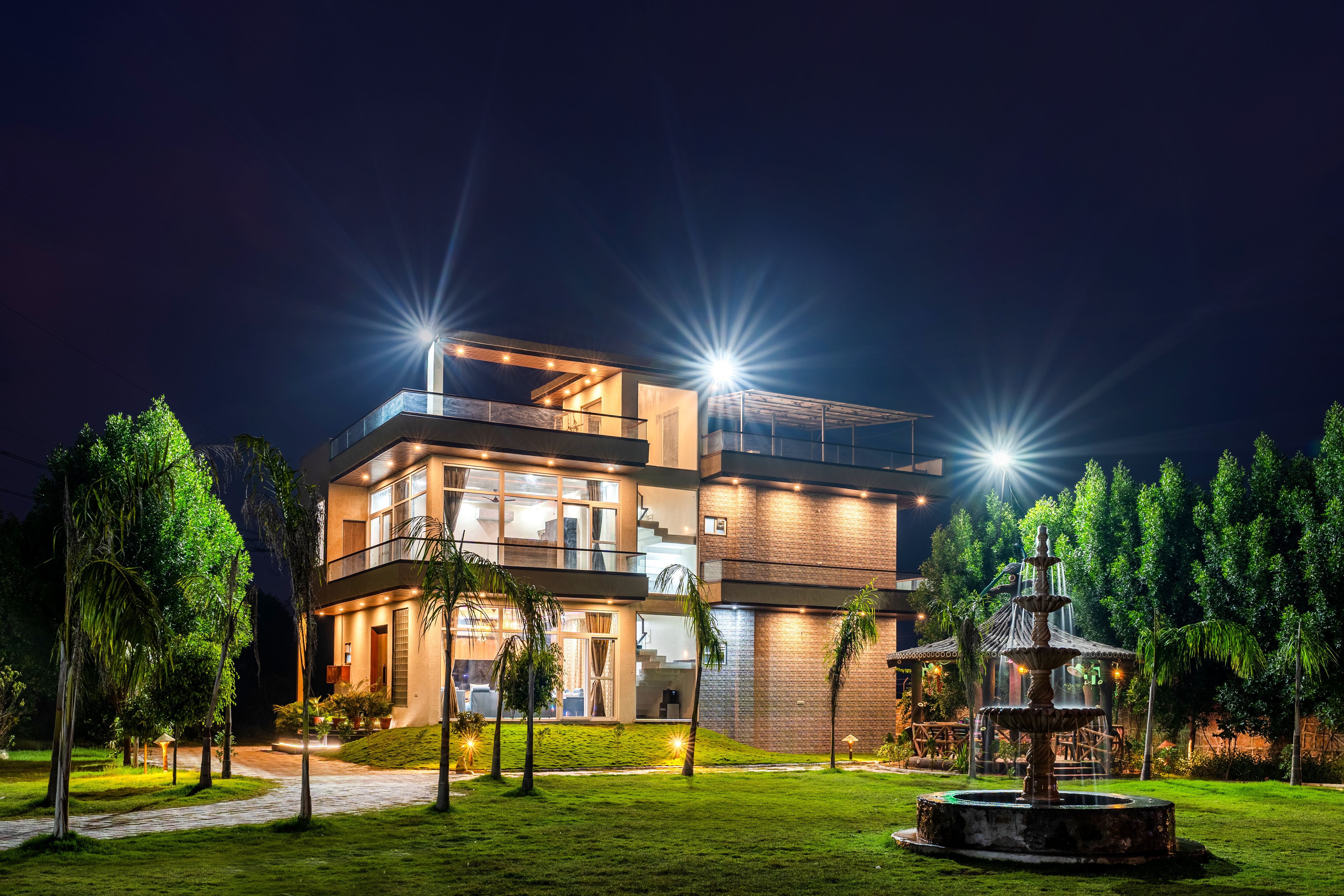 Echoes by the Aravalli | Pet-friendly 5-BHK Villa With Private Pool, Garden, Gazebo & Scenic Aravali Views - Image 2