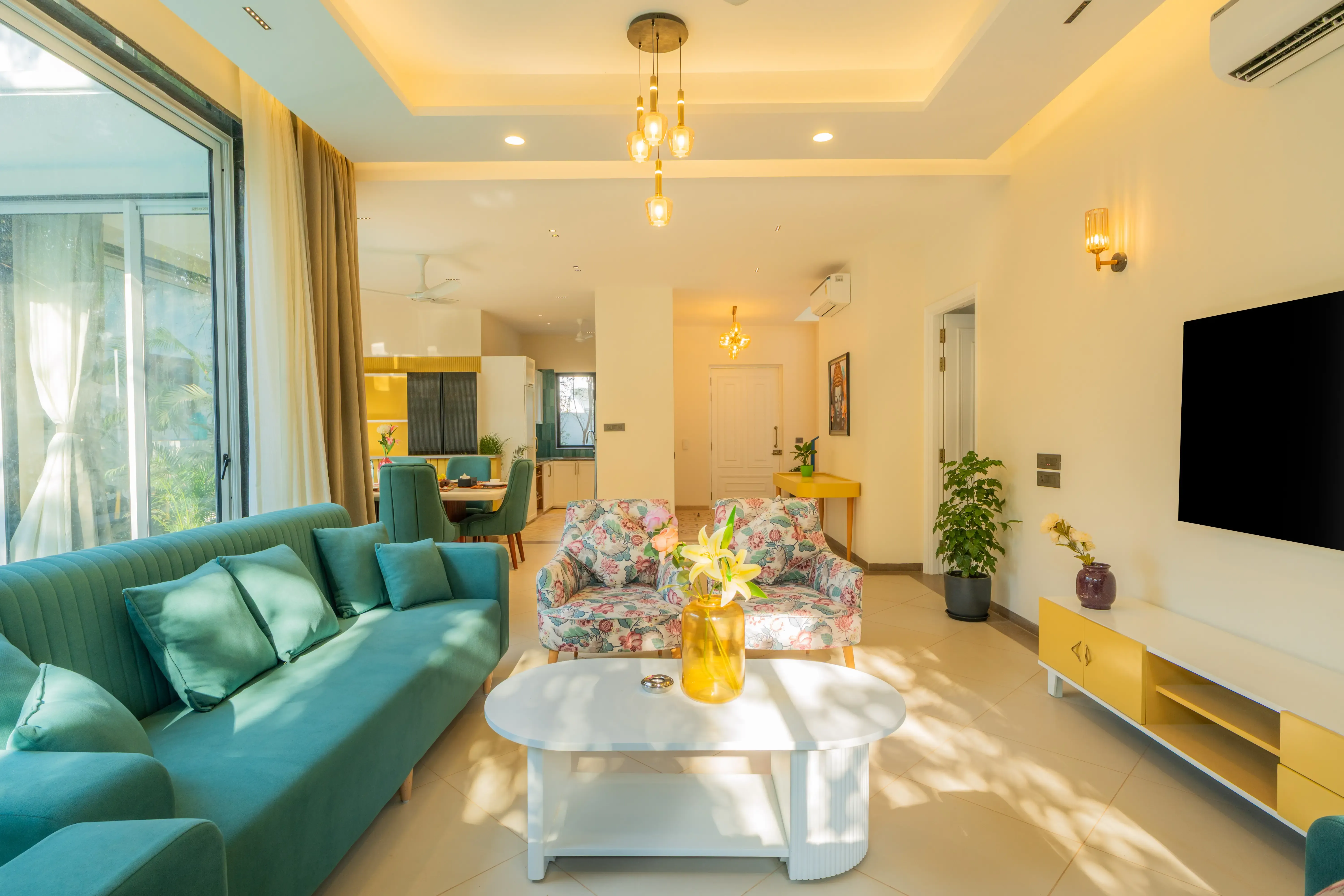 Laguna Camellia | Opulent 4-BHK Getaway Near Popular Beaches With Private Pool, Balcony & Indoor Bar