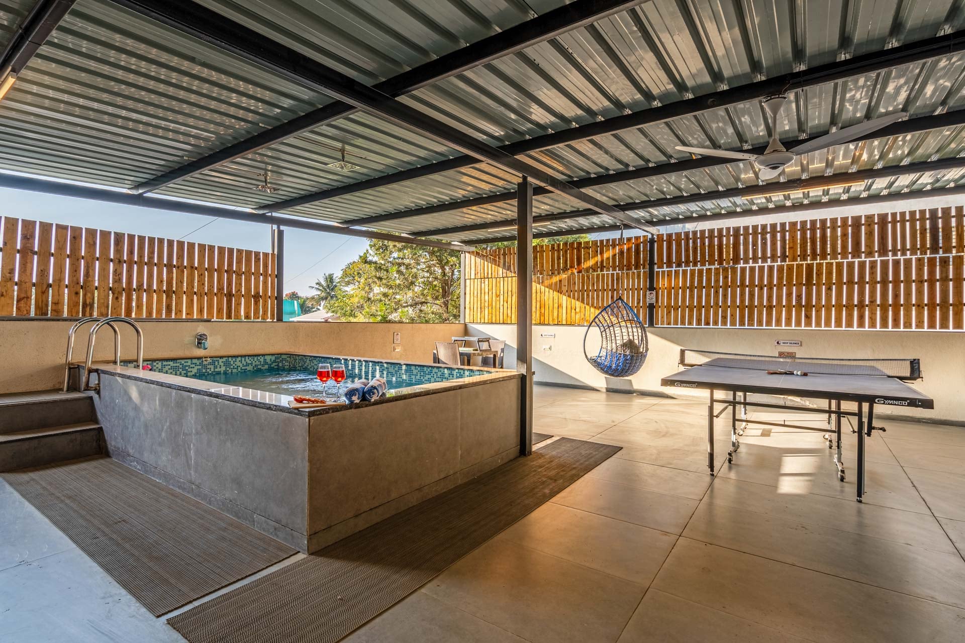 Premium 1 @ Serenity Skies Apartment - Image 2