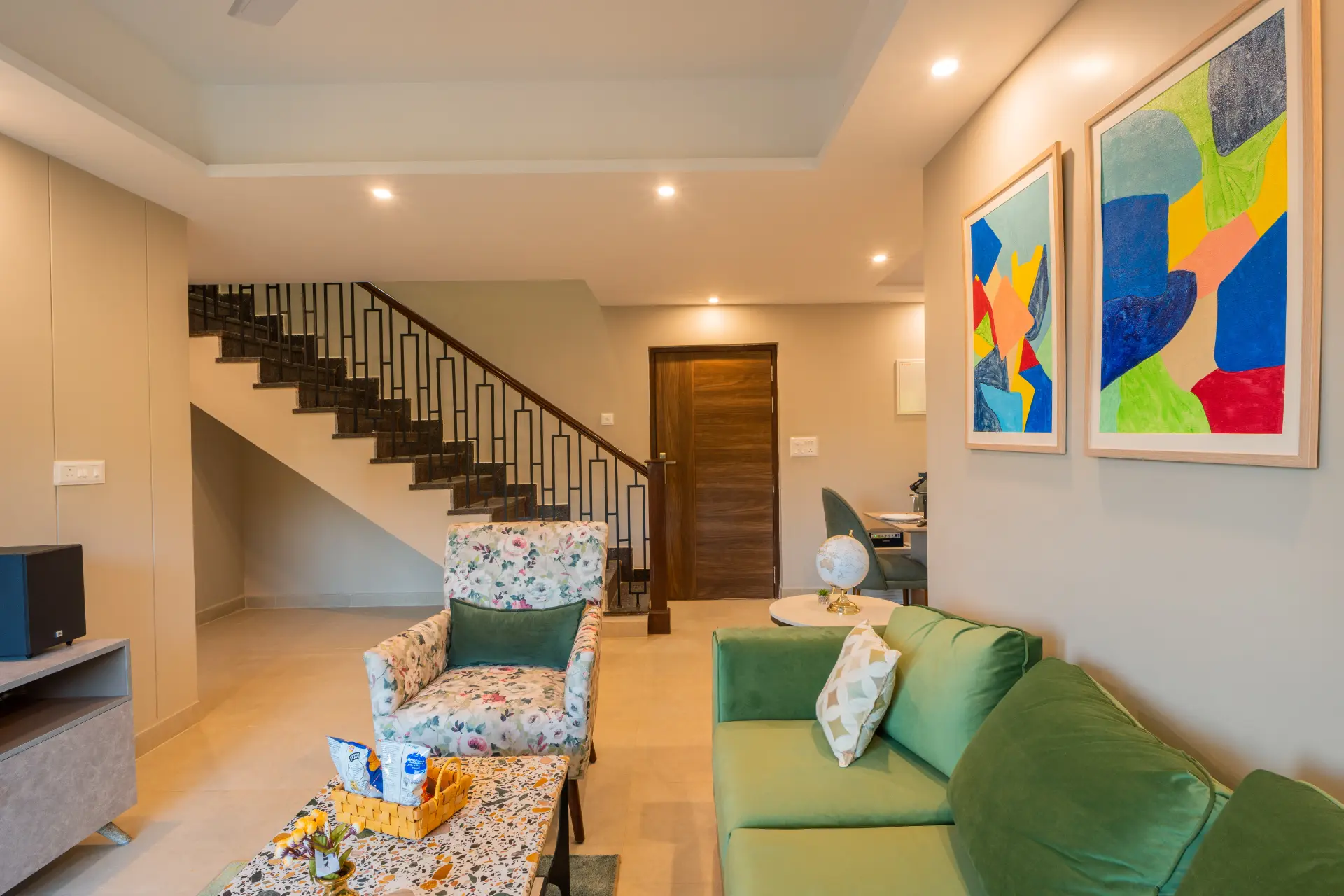 Veera Marina | 3-BHK Penthouse With Terrace, Common Pools & Lift, Near Candolim Beach