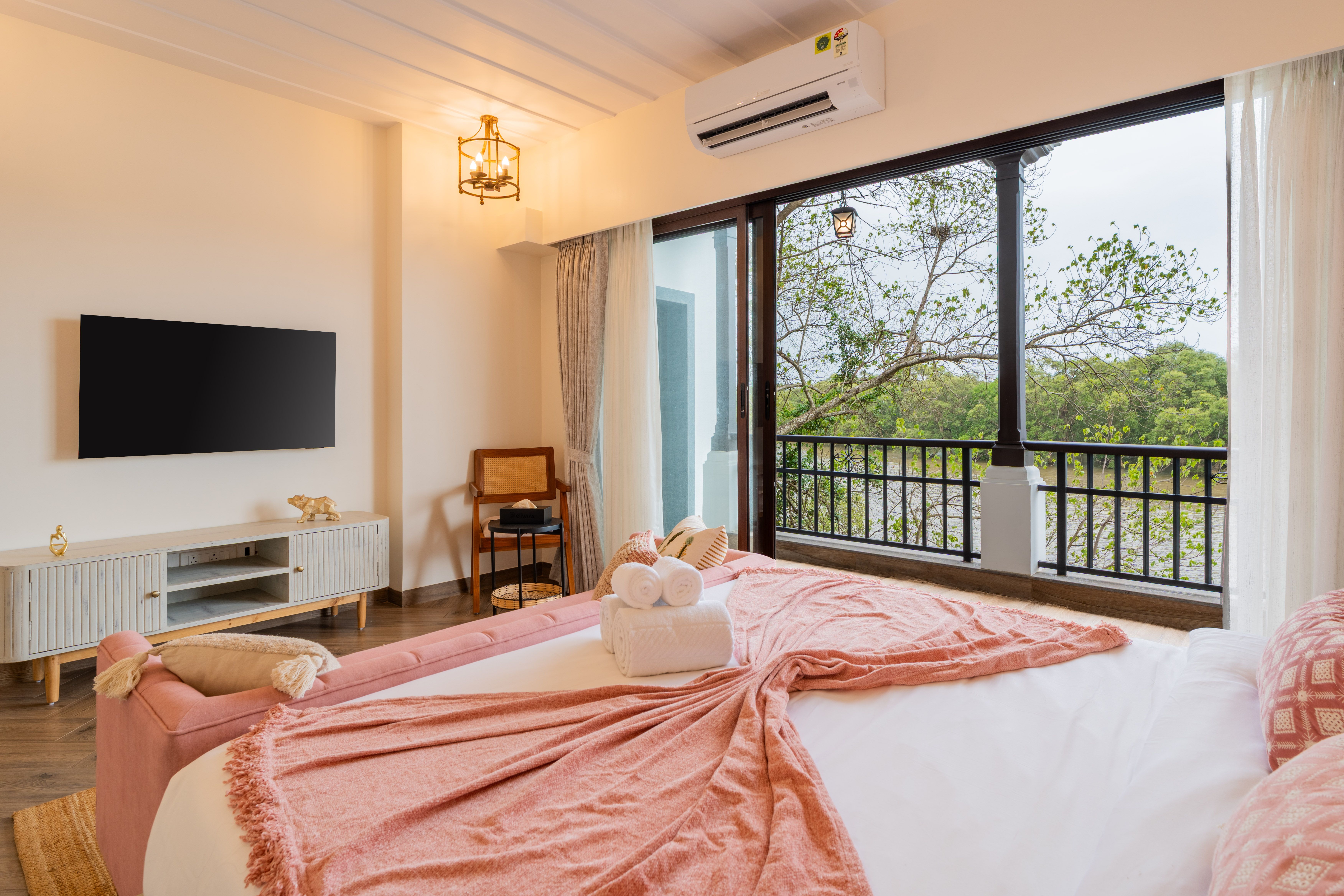 Villa Fleuve | 6-BHK Getaway By the River With Infinity Pool, Lift & Bar Lounge