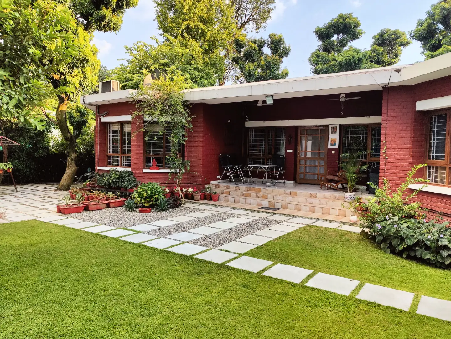 Doon Garden Villa