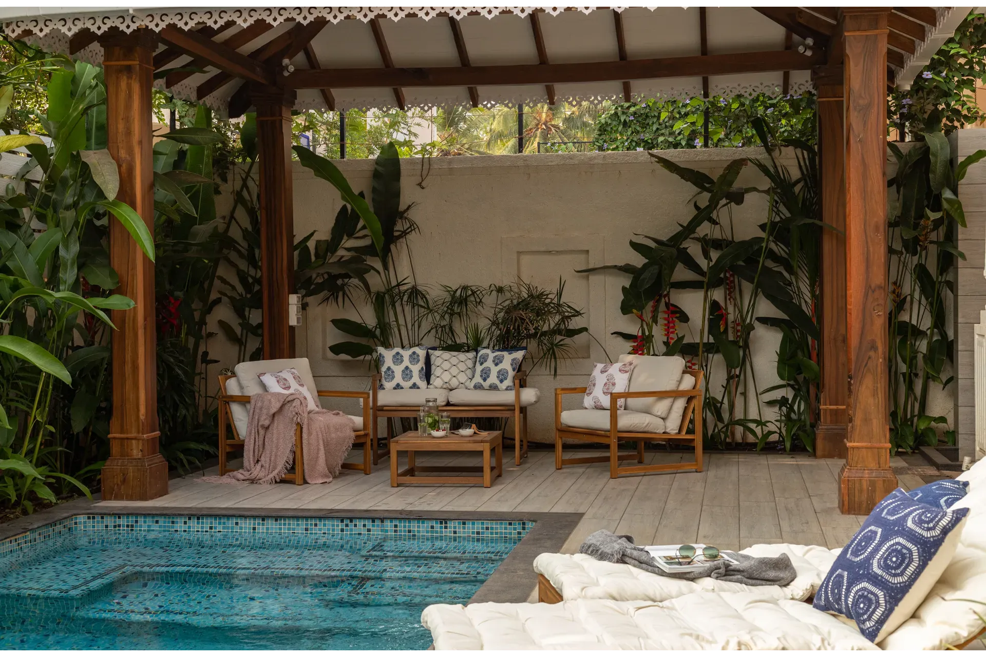 PinkSky | 4-BHK | Pvt. Pool, Bar & Gazebo