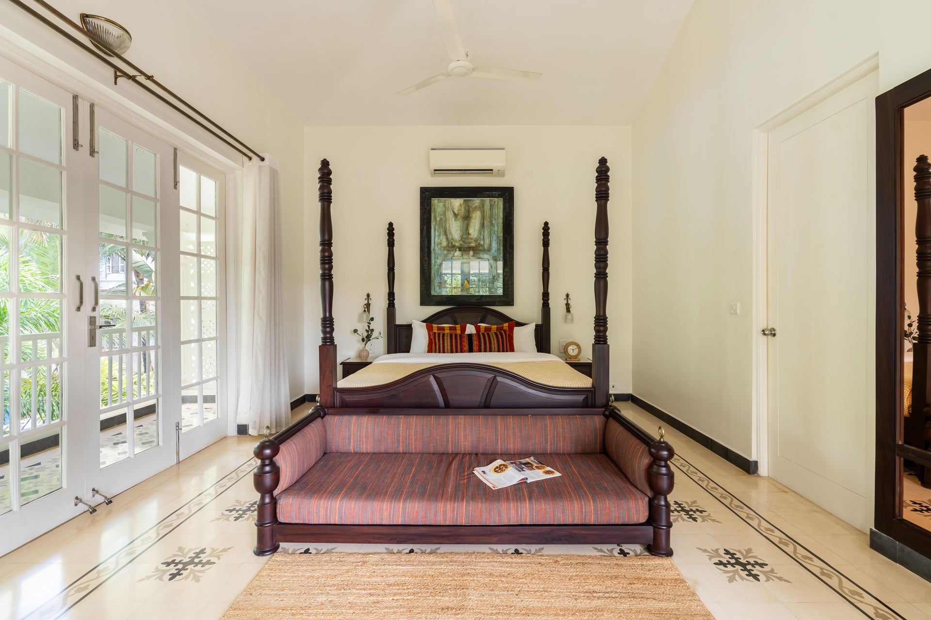 Coco @ A Portuguese Tale