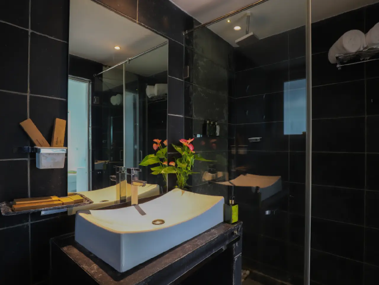 Risaia | 4-BHK | Pvt Pool & Bar | Patio Area