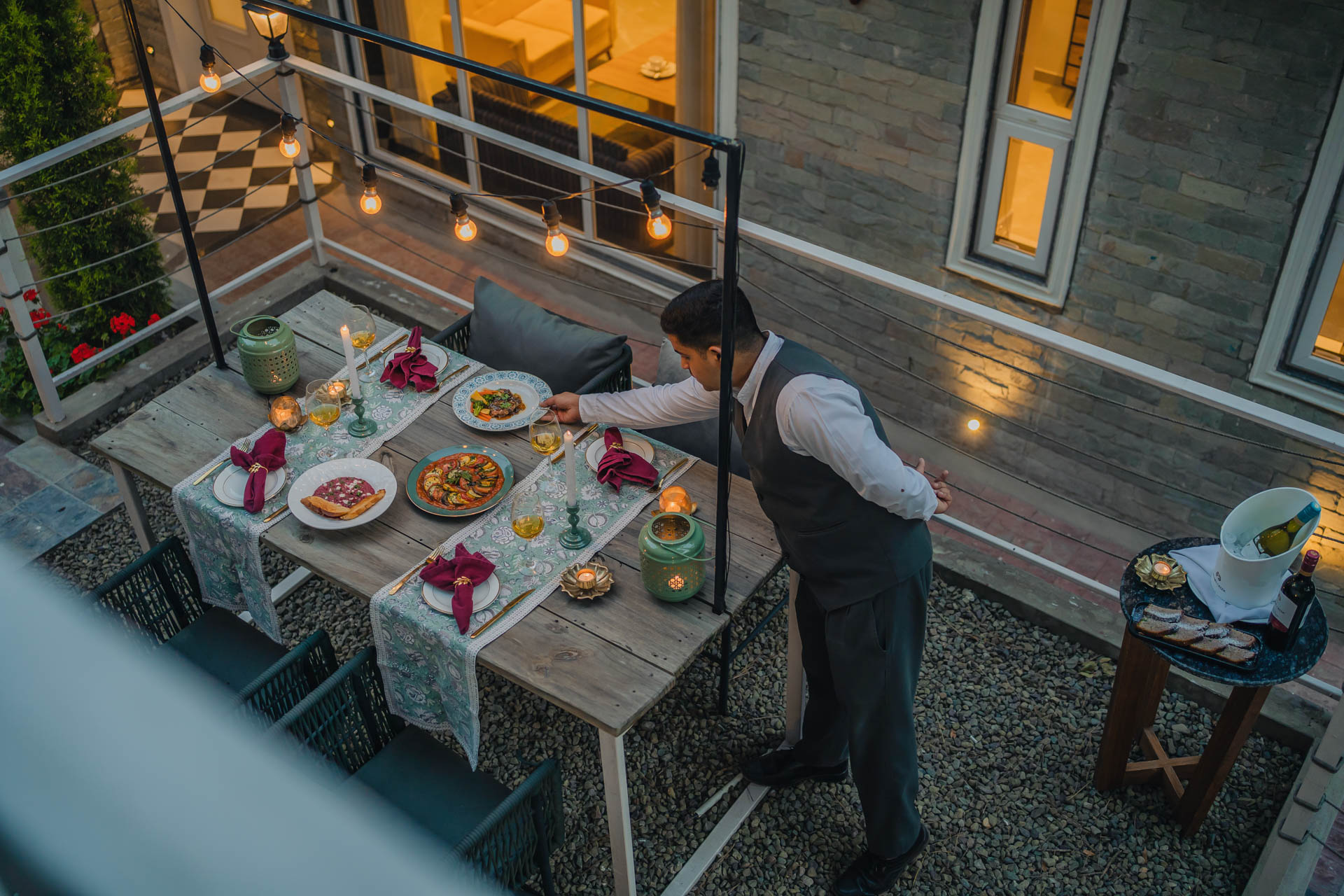 Chapter 4 @ The Ever House - Image 4