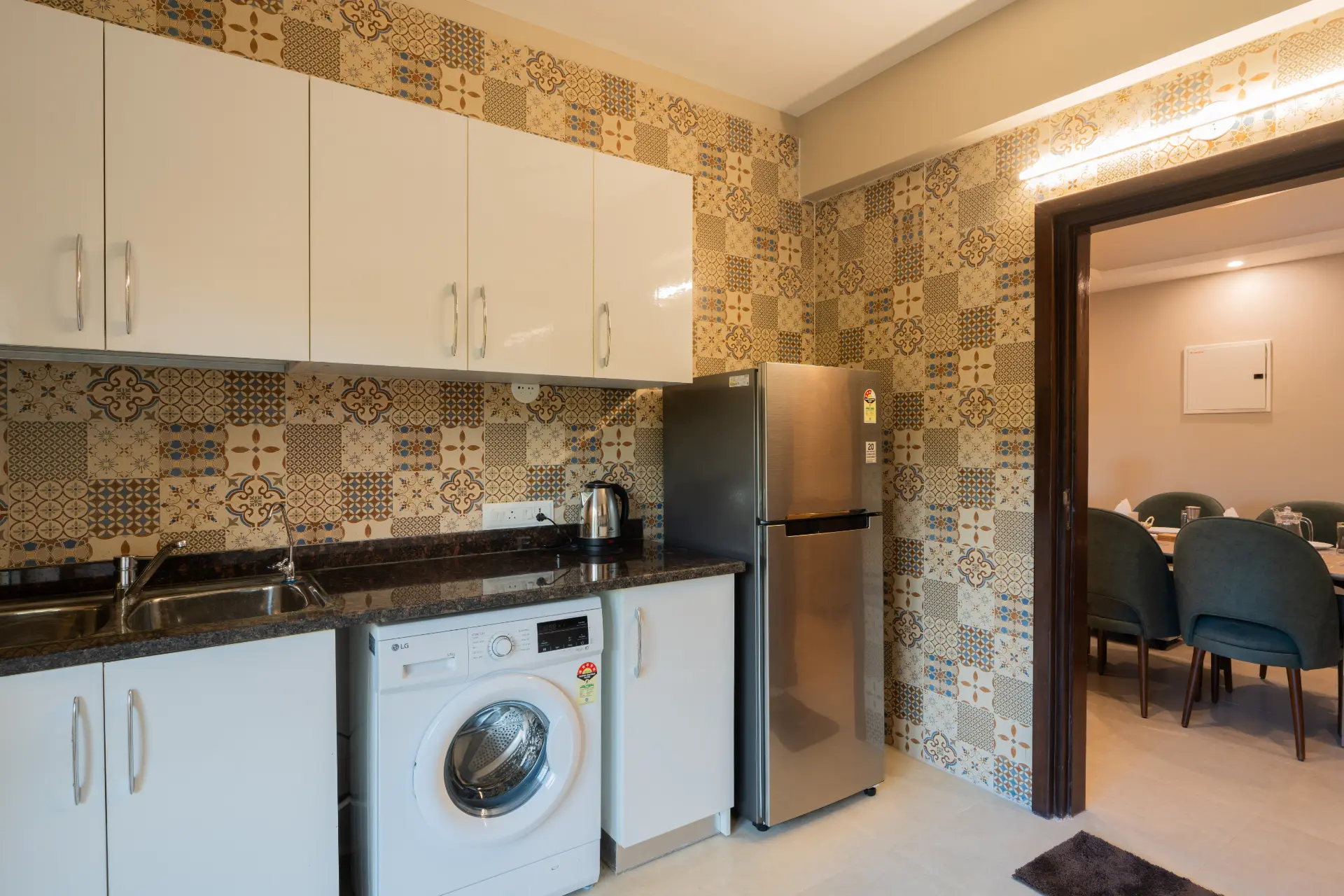 Veera Marina | 3-BHK Penthouse With Terrace, Common Pools & Lift, Near Candolim Beach