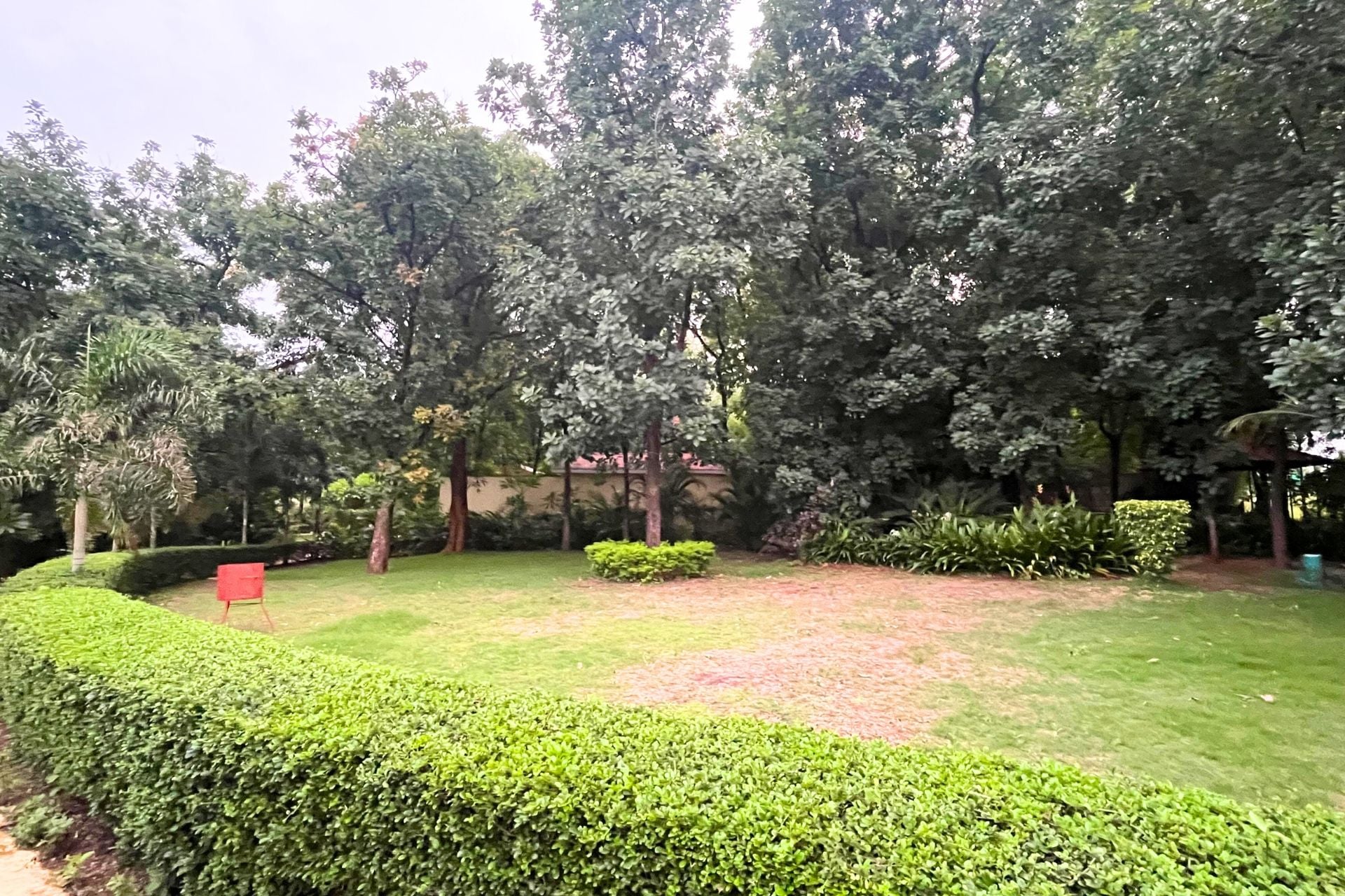 Nehamrit Courtyard Villa | Pet-friendly 4-Bedroom Villa With Outdoor Bathtub, Courtyard & Restaurant - Image 3