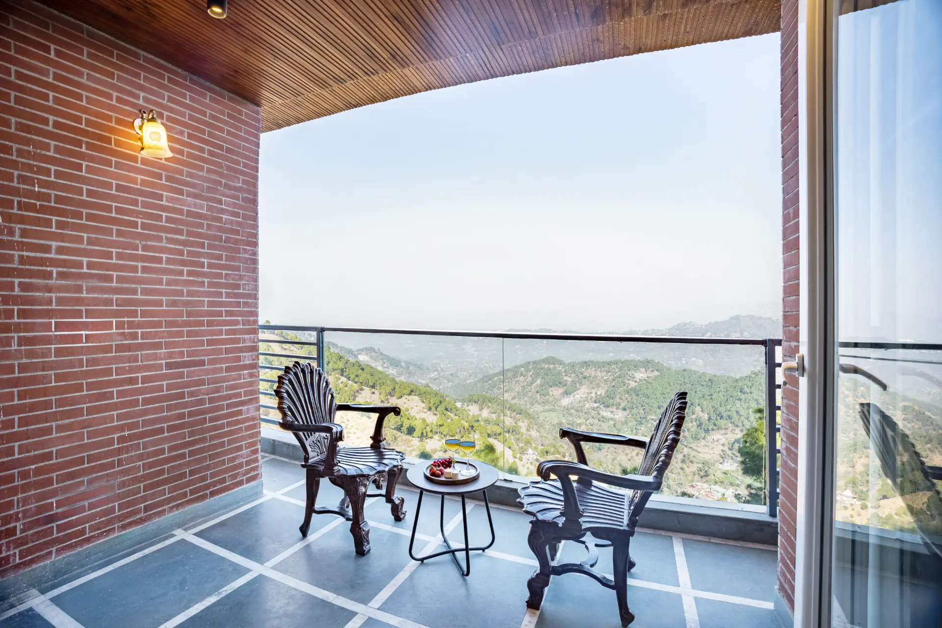Skyline Ridge | Elegant 3-BHK Apt With Scenic Views - Image 3