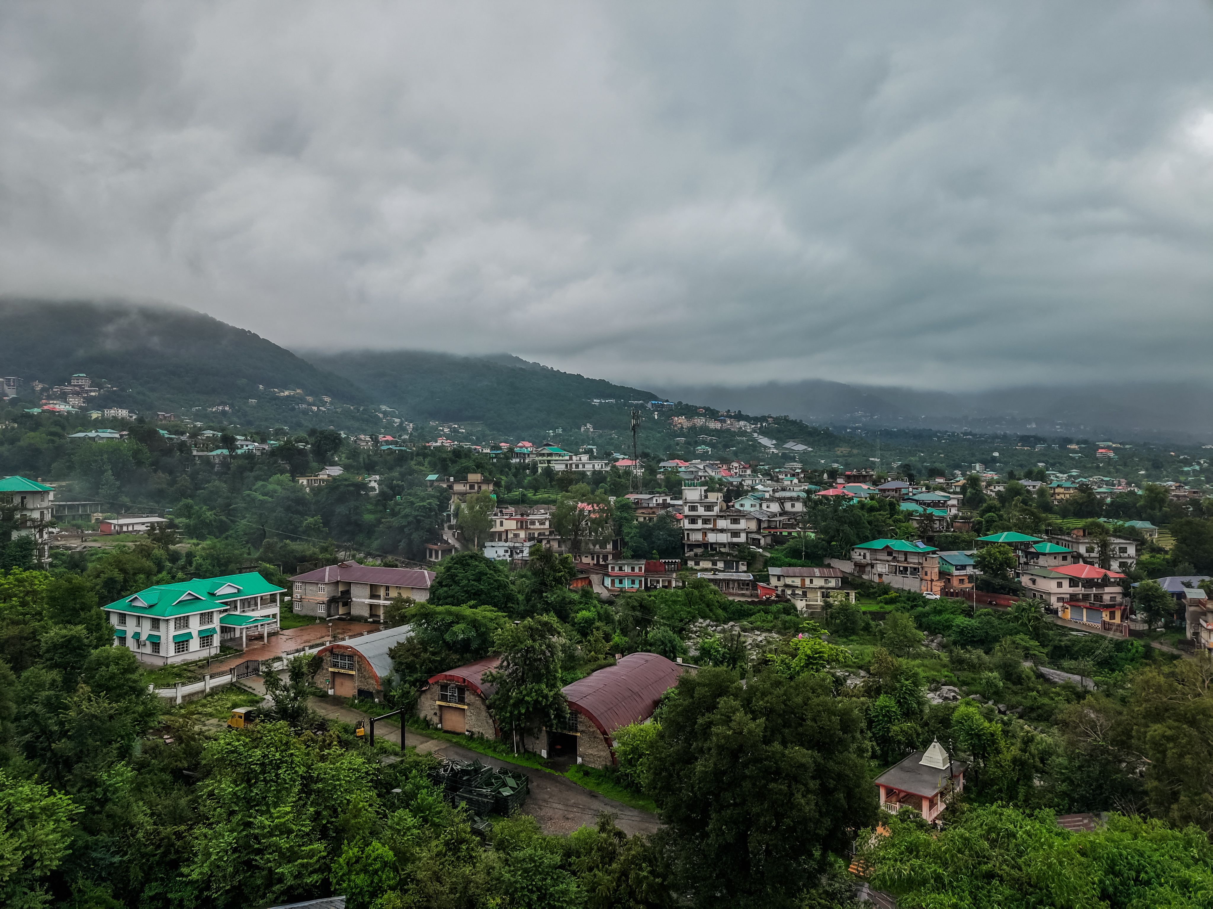 Riva Dreams | 2-BHK Retreat with Hill Views & Lush Garden