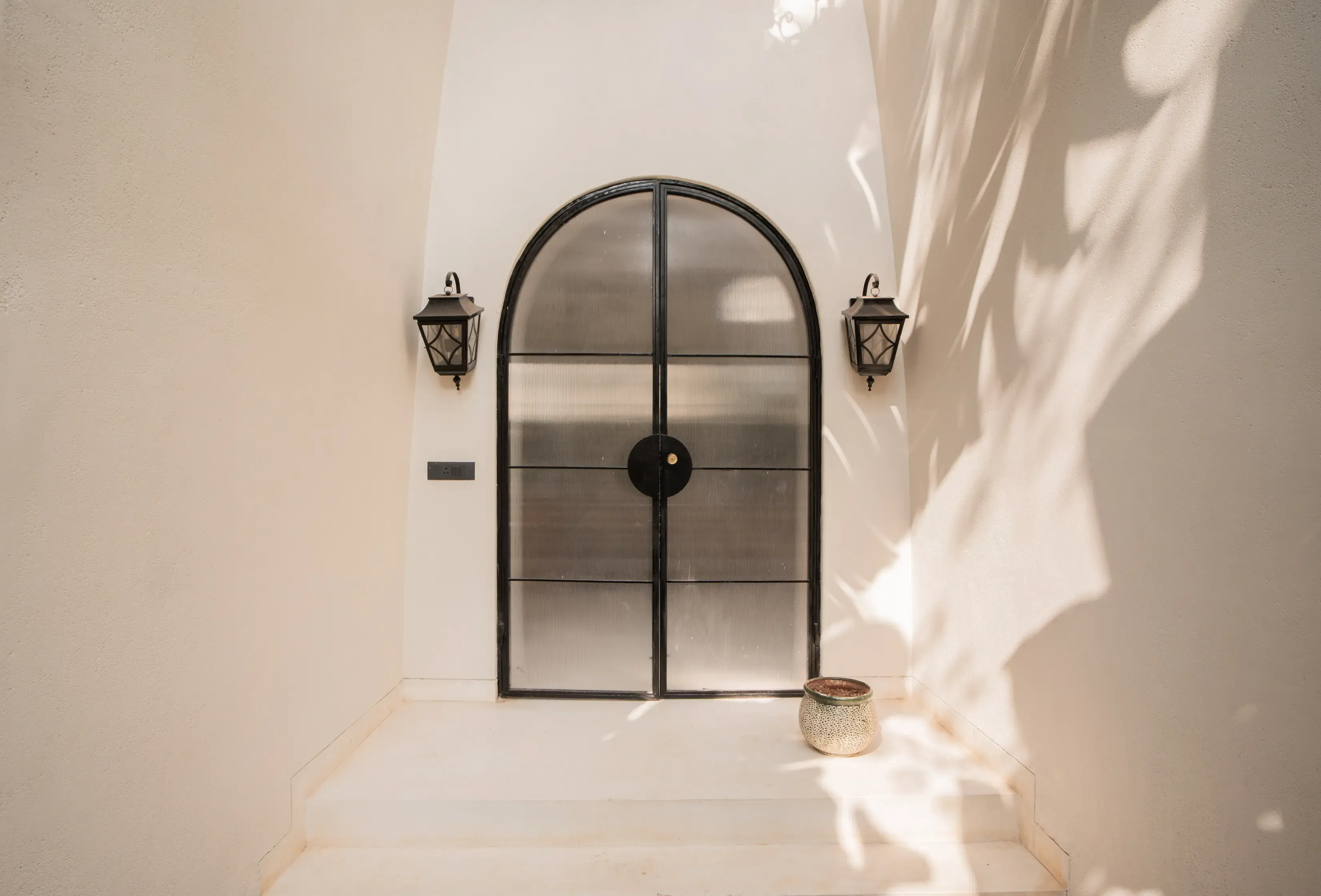 Bogenvilla | Luxe 3-BHK Villa Near Popular Beaches With Private Pool