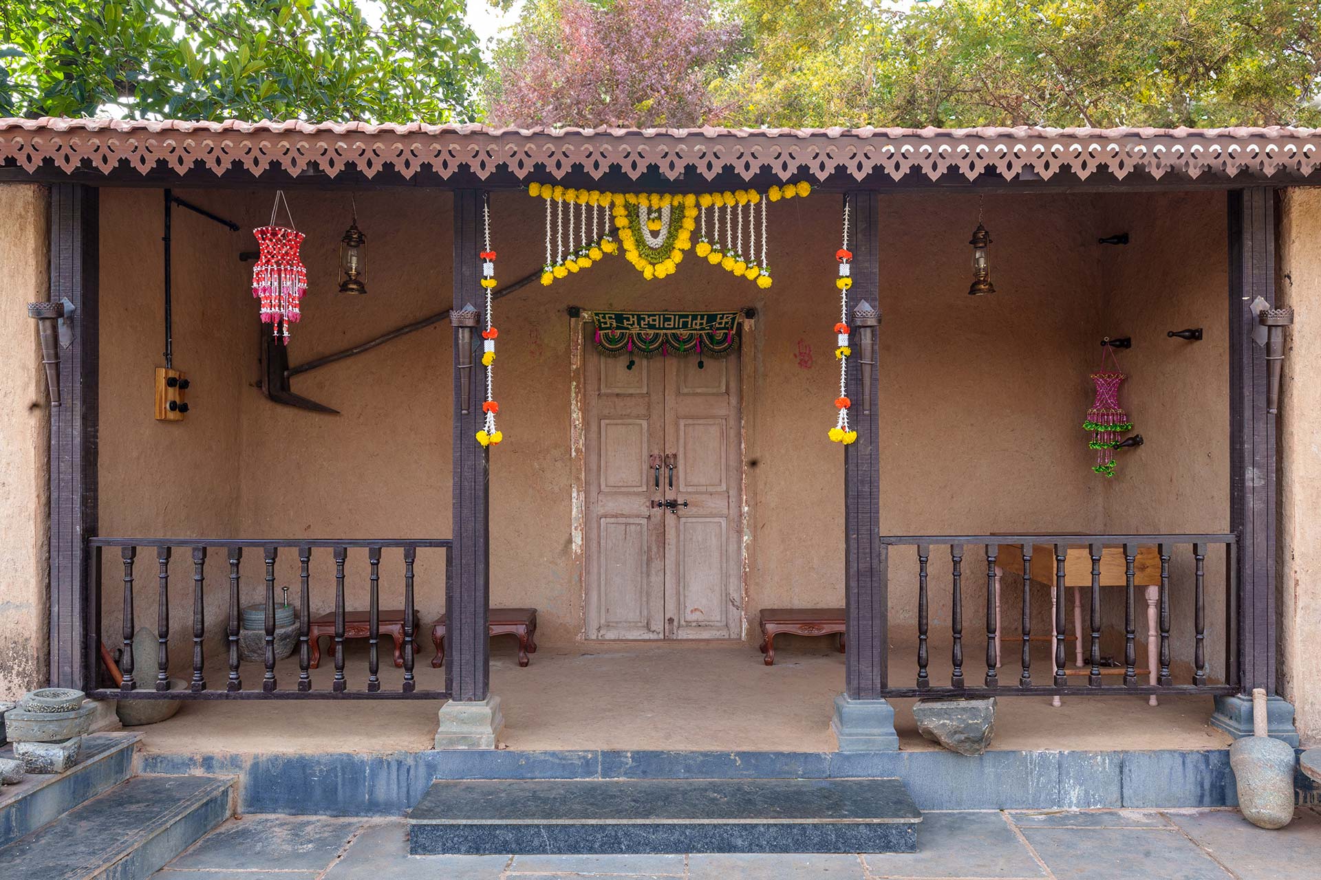 Lawn House @ Sula Wada