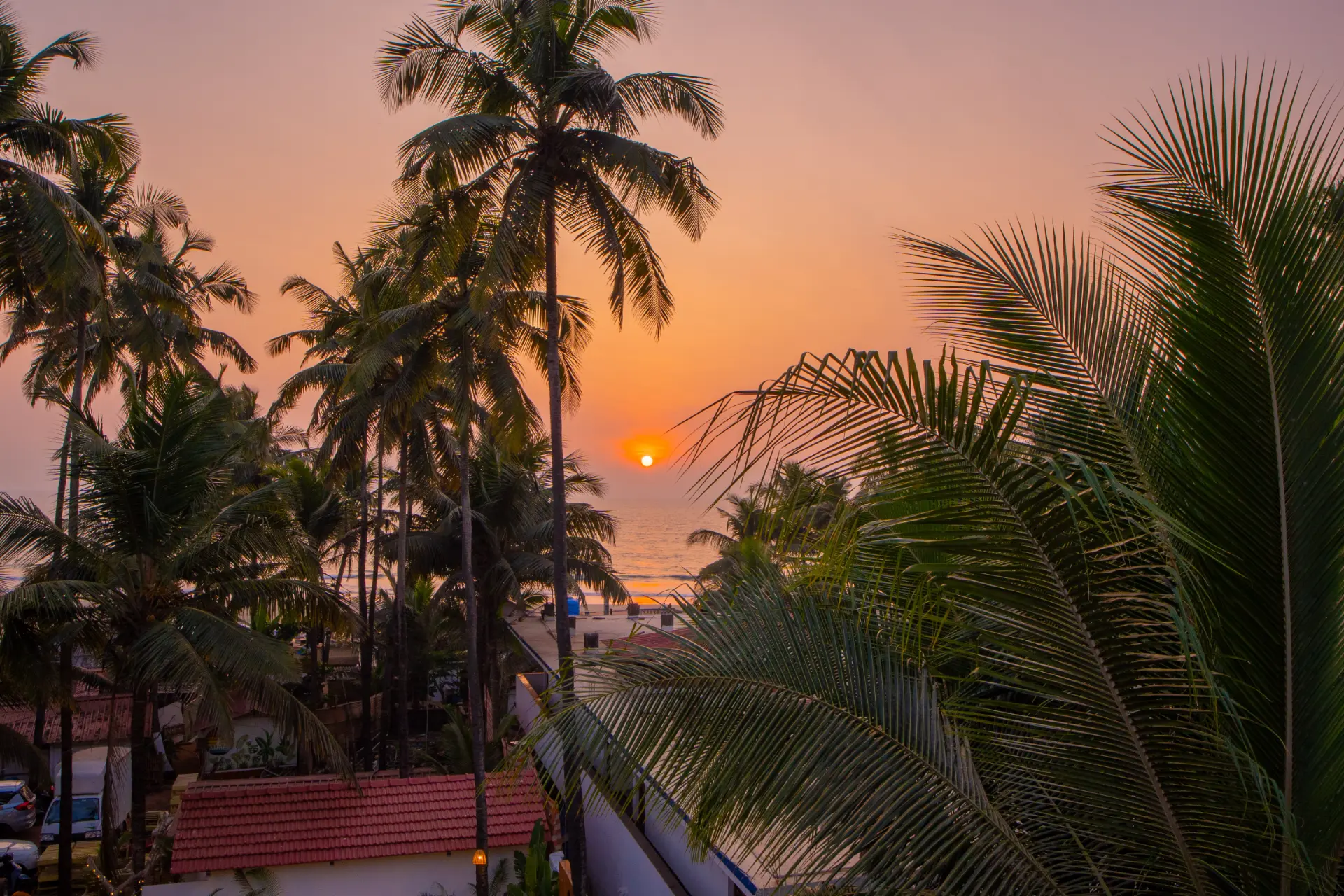 House of Neptune | 1-BHK Cottage | 10 mtrs from Ashwem Beach - Image 5