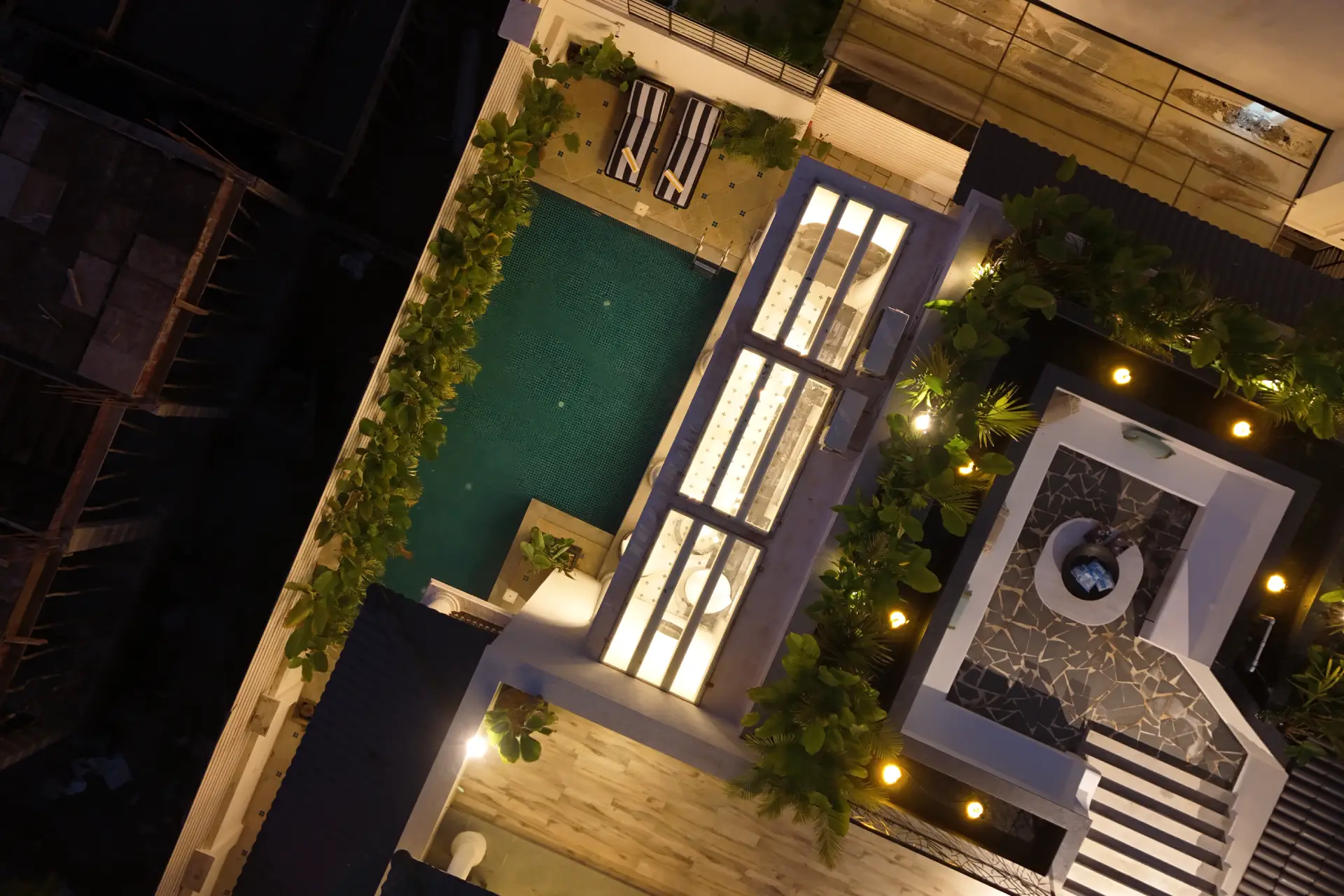 YashGeet Villa | 4-BHK | Pvt Pool | Terrace | Garden | Jacuzzi