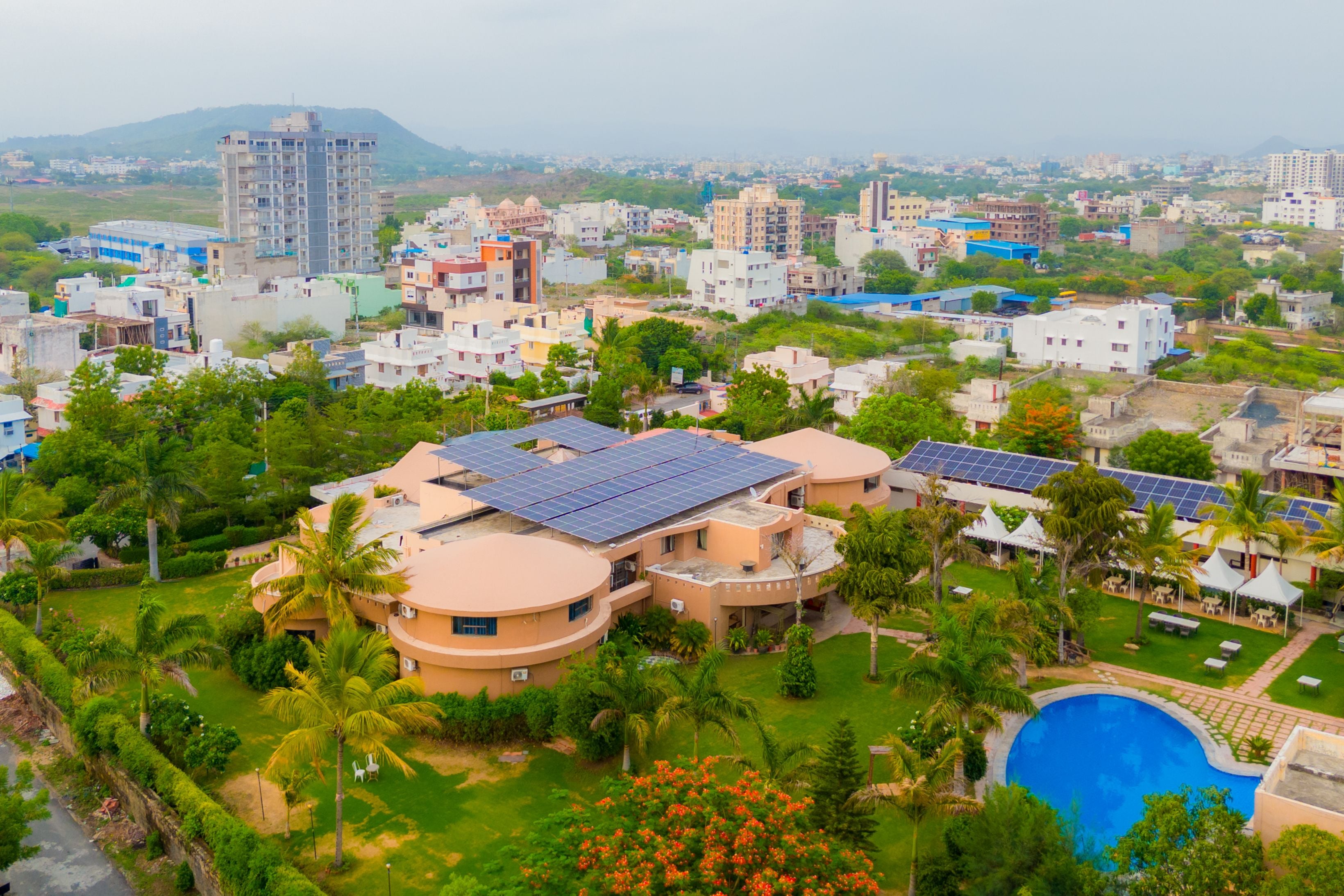 Jeevantara Jacuzzi Suite | 1-Room Retreat with Jacuzzi, Common Pool, Wedding Venue & EV Charging Station