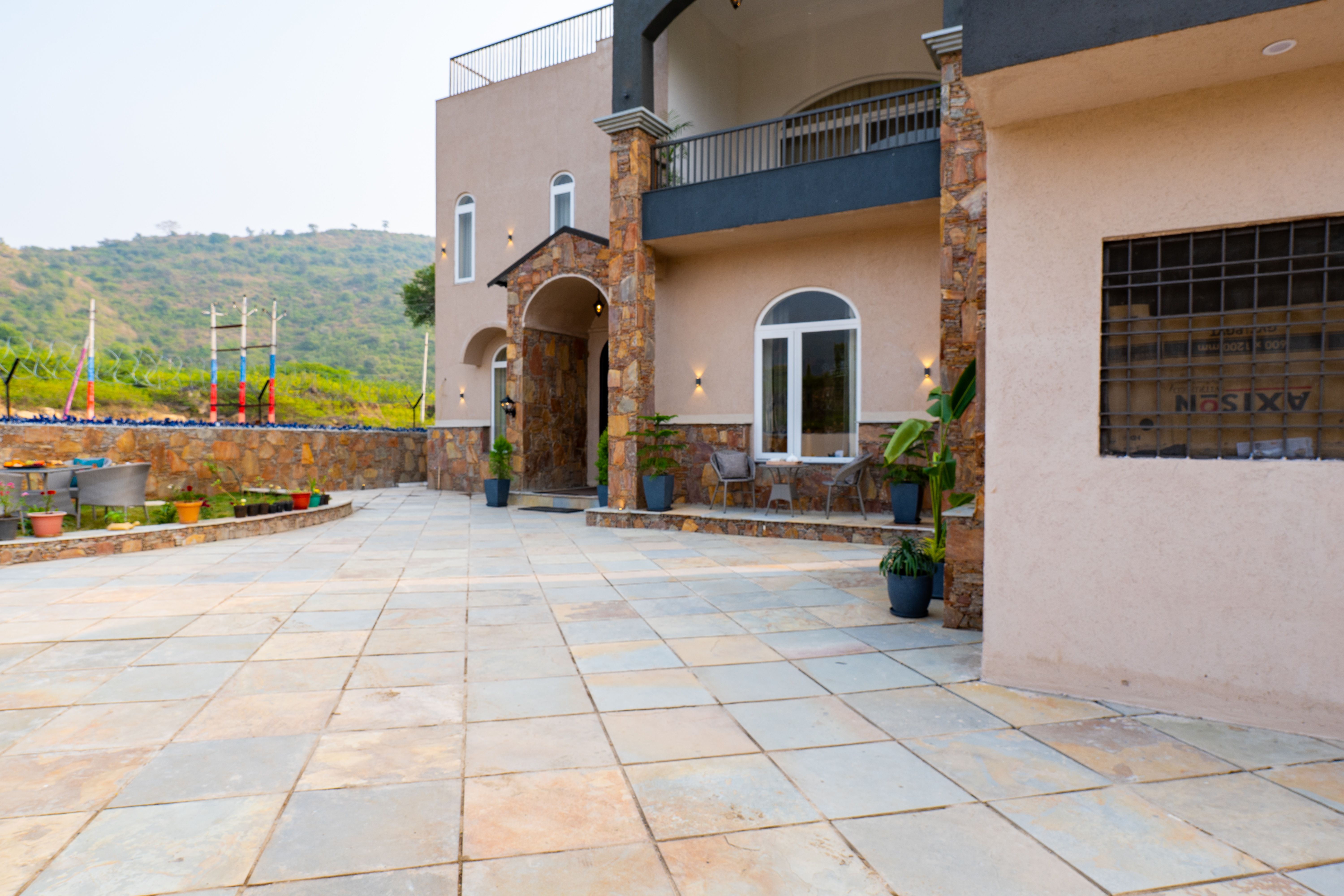 Vaikunth Villa | 3 BHK Getaway with Rooftop Pool, Sit-out Area, Jacuzzi, Scenic Lake & Hill Views