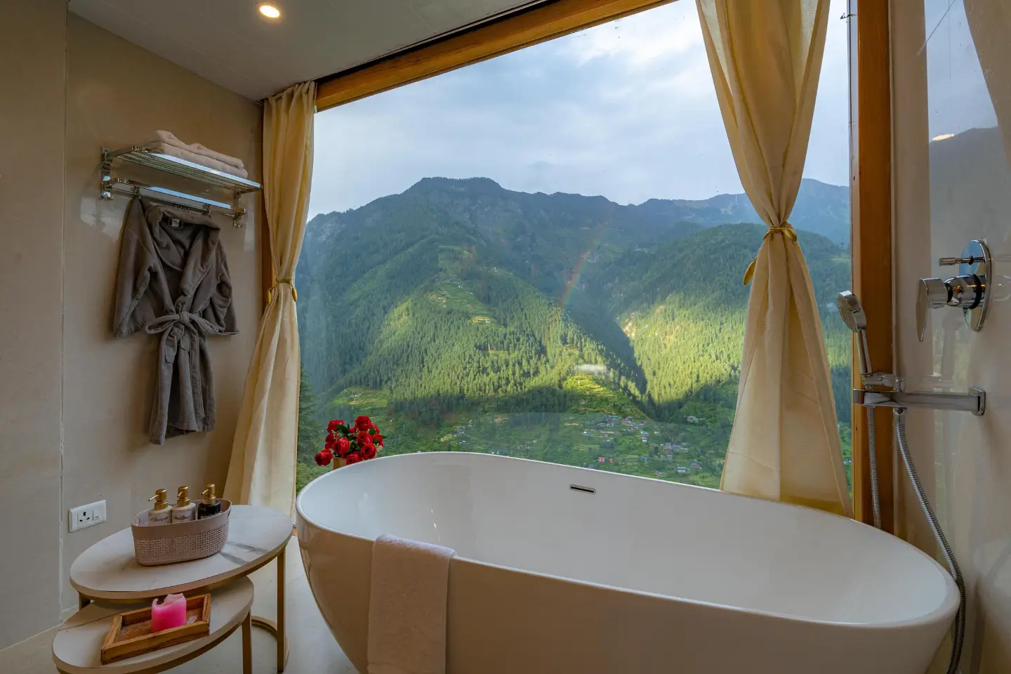 Shangrila Rénao - A Luxury Cabin