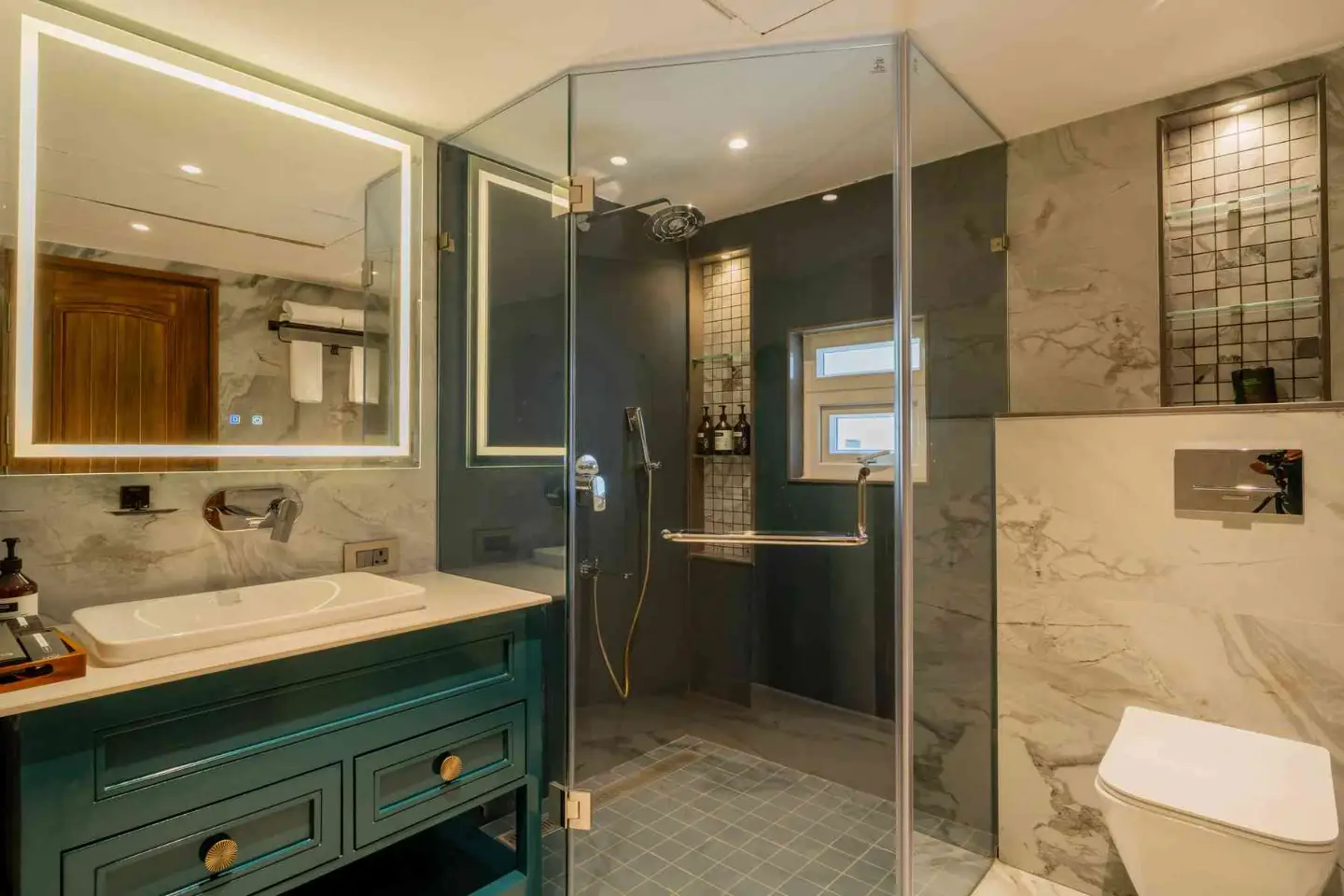 The Royce | Ultra-Luxe 4-BHK Villa With Private Pool, Jacuzzi, Steam Room & 360° Hill Views