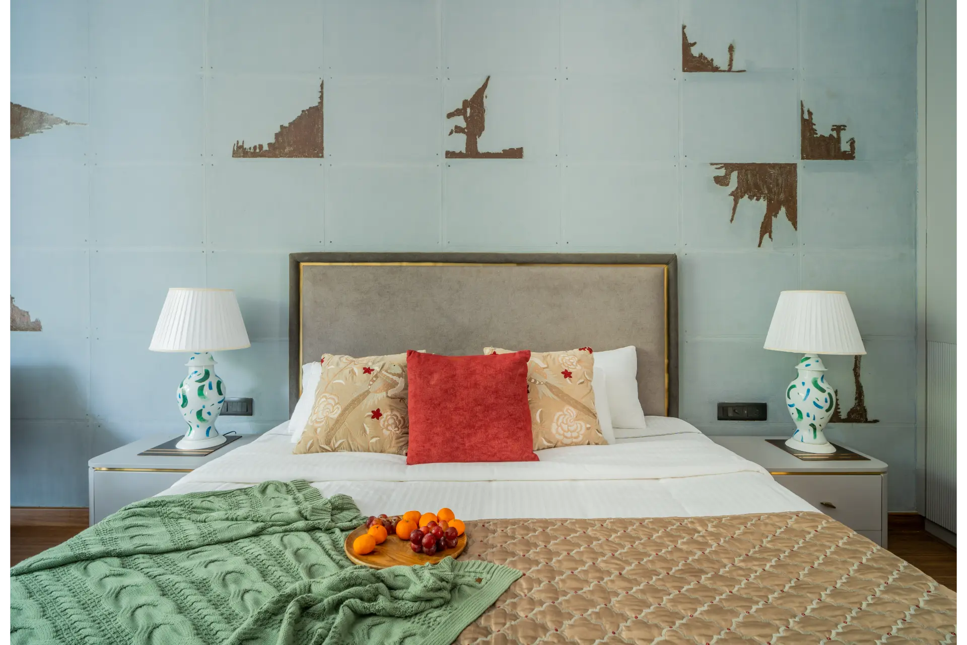 Suntuarios Casa Iris | 4-BHK | Pvt Pool | Jacuzzi | Gazebo