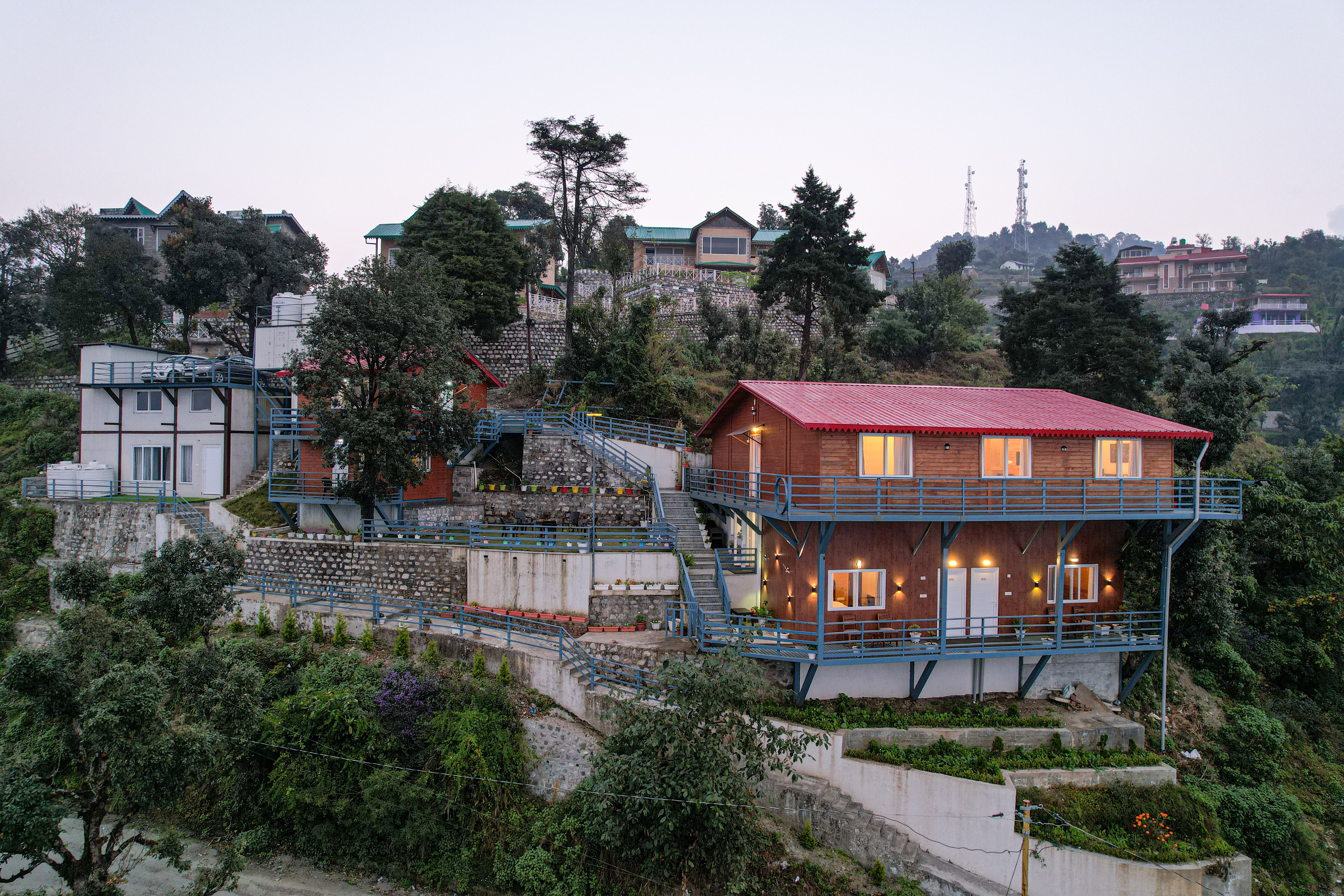 The Urban Escape Bliss | 1 Hillside Classic Room Near Chota Kailash Temple