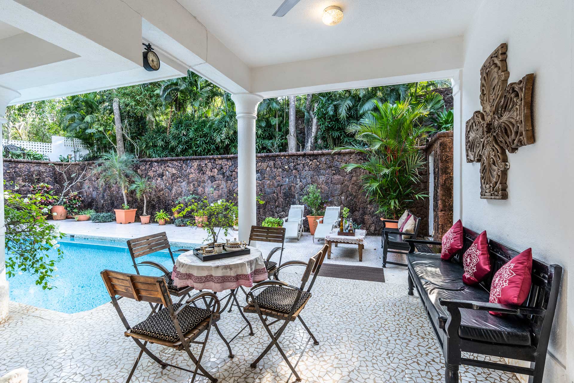 Vintage Hideaway - Image 4