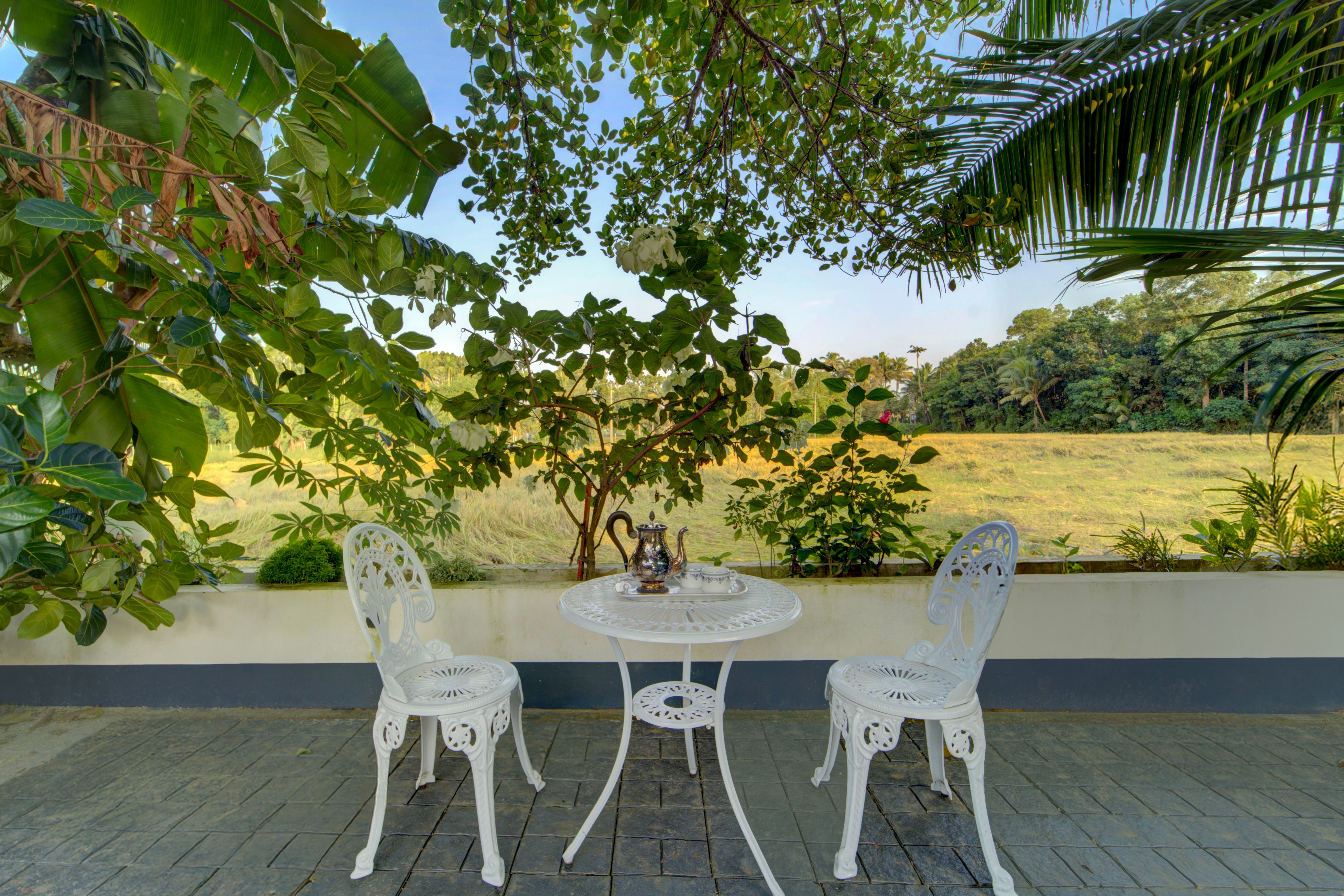 Breeze and Grains Resort | 3-BHK Vacation Home With Outdoor Patios & Chinese Wok Zone - Image 3