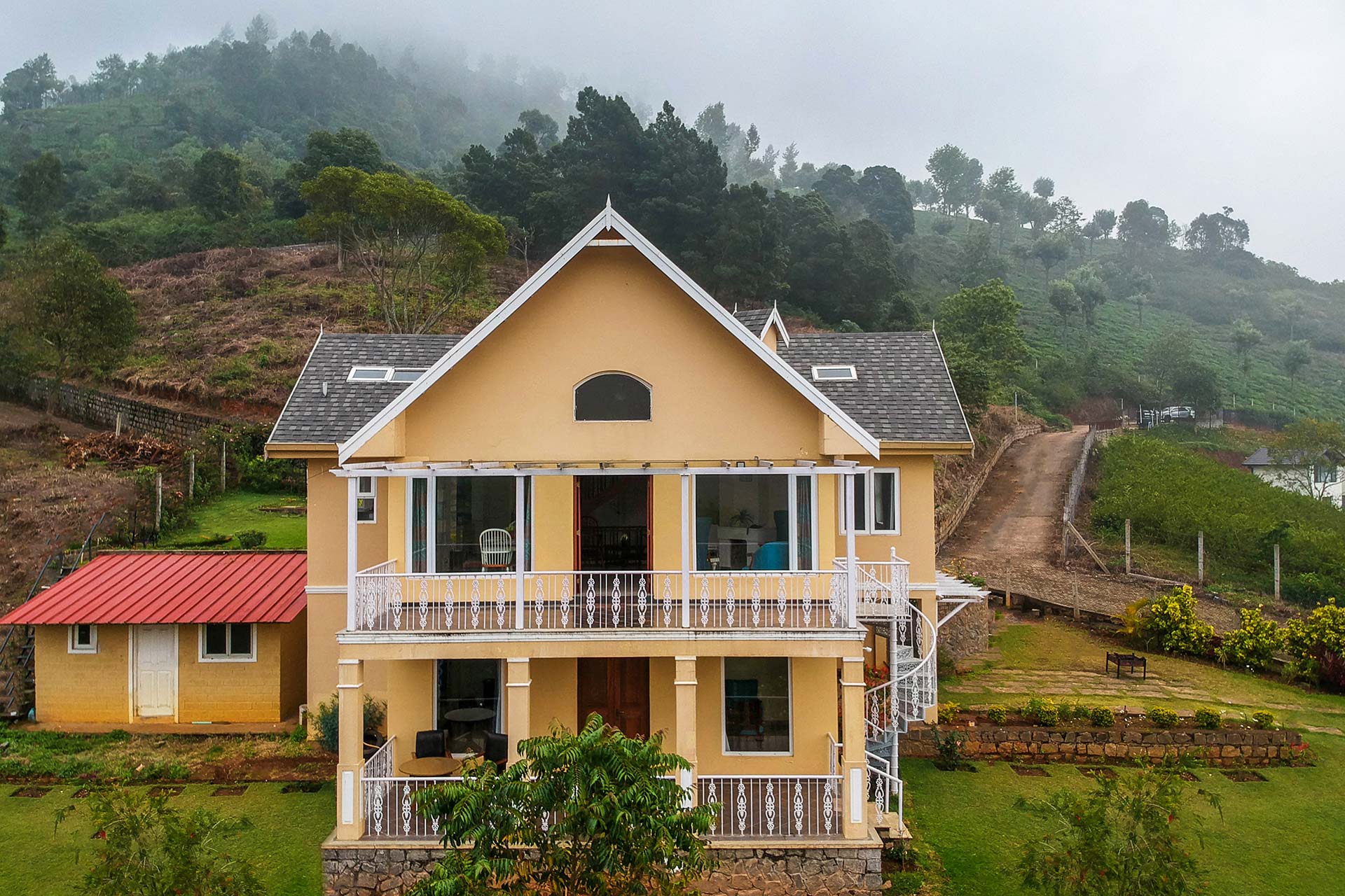 Yellow Tulip Villa - Coonoor