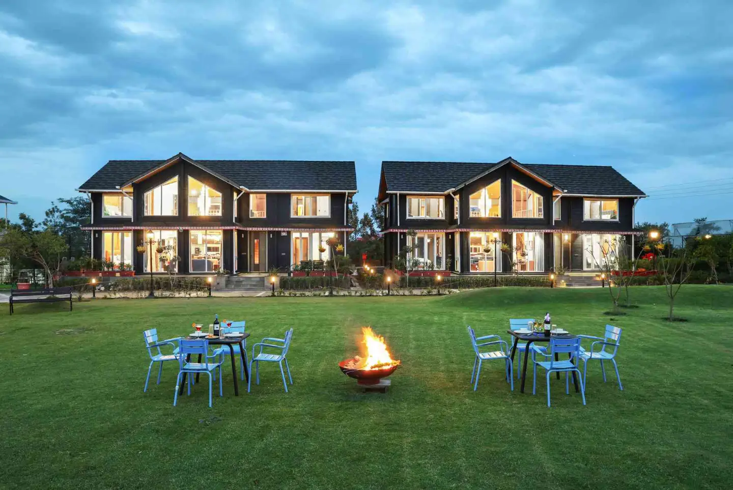 Esh Cottage Birch | Hilltop 4-BHK Retreat with Open-air Jacuzzi, Shared Garden, Pool & Cosy Lounge