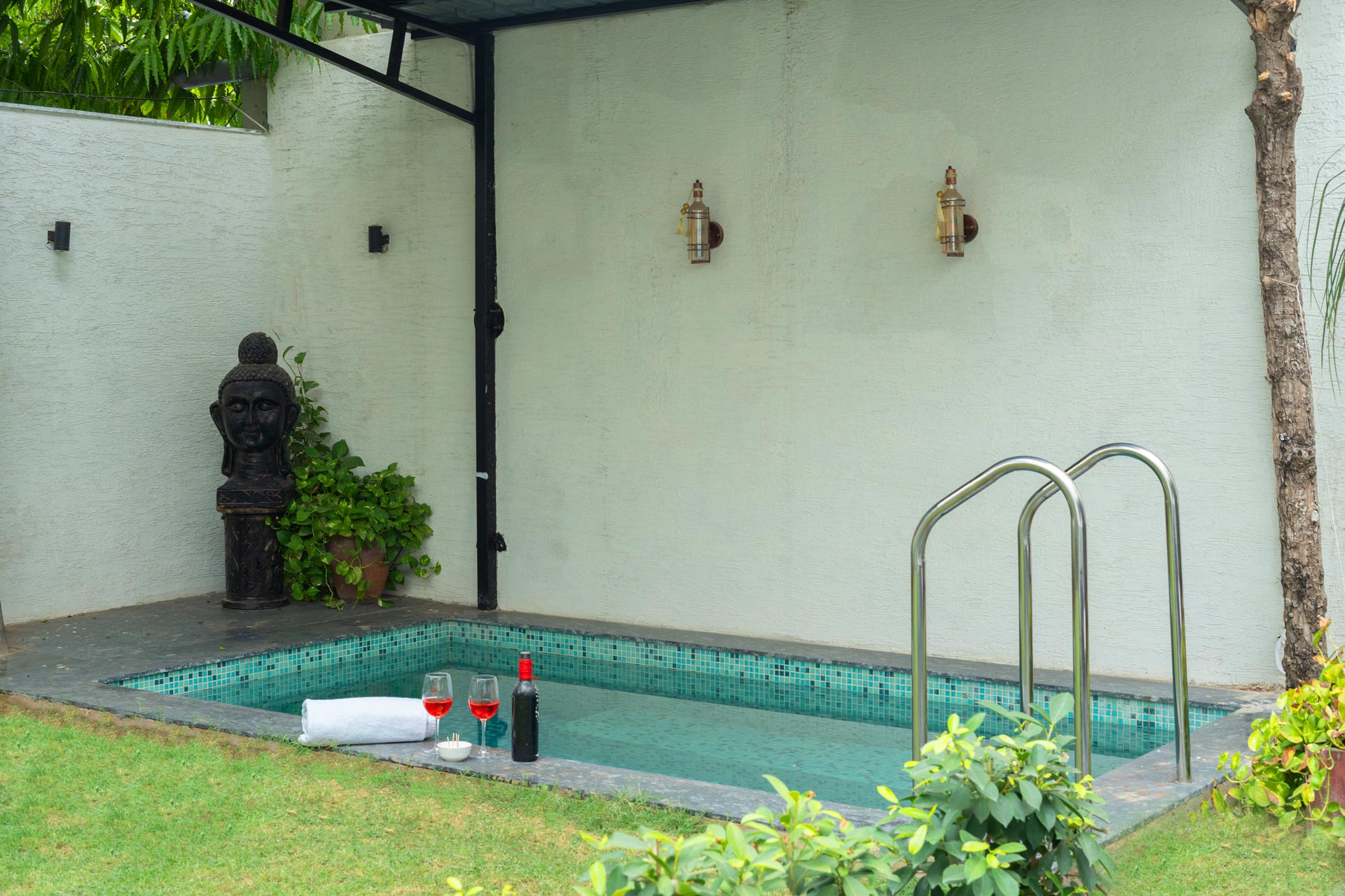 House of Palm - Image 2