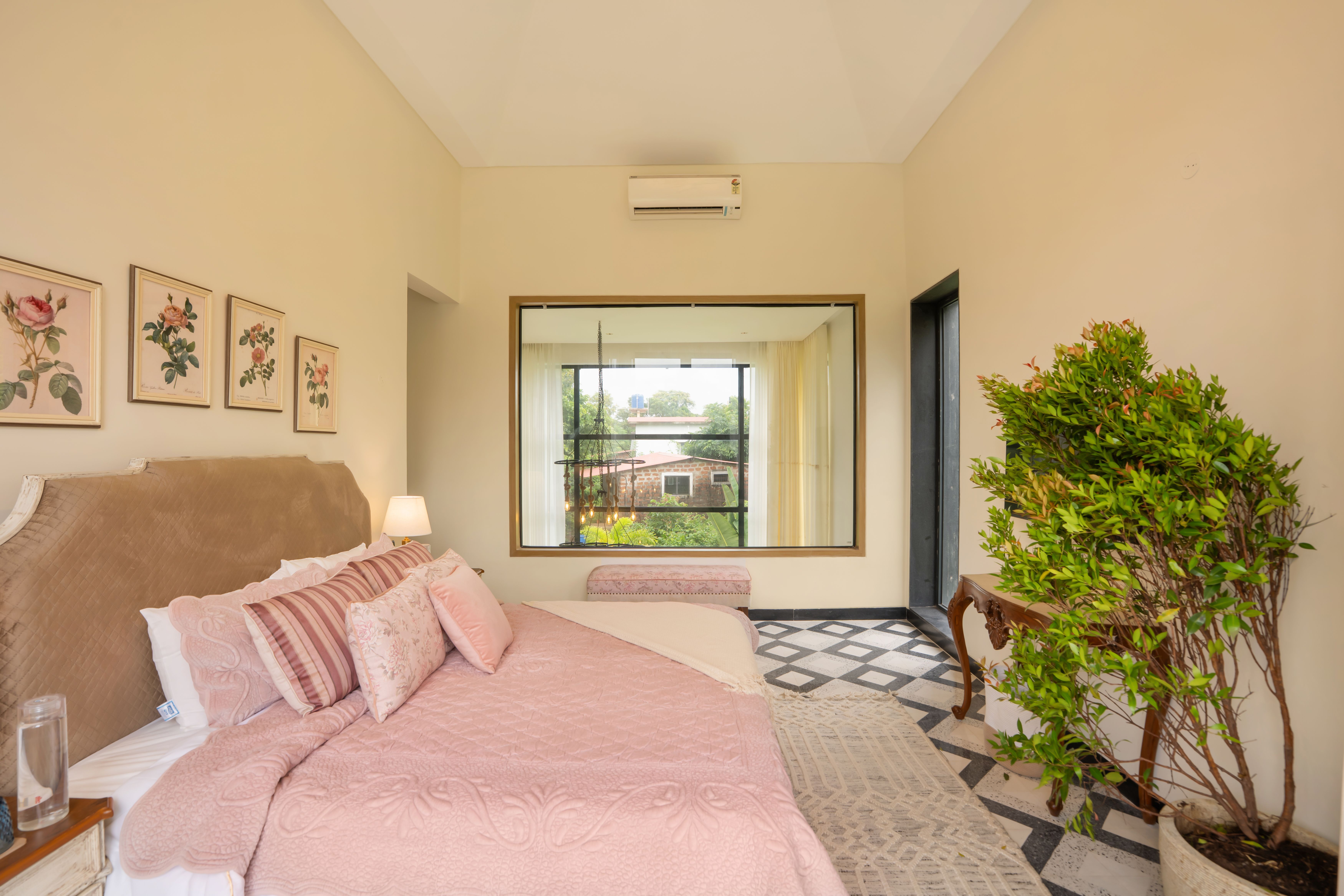 PUro Sol | 3-BHK Villa In a Gated Complex With Private Pool & Bathtub | Near Popular Beaches