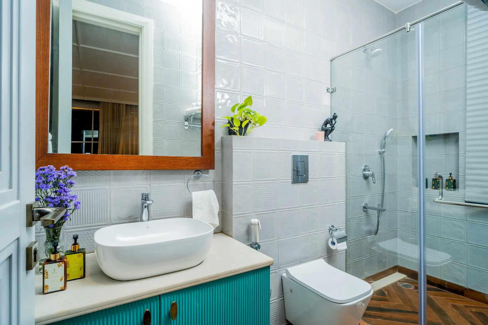 Suntuarios Casa Iris | 4-BHK | Pvt Pool | Jacuzzi | Gazebo