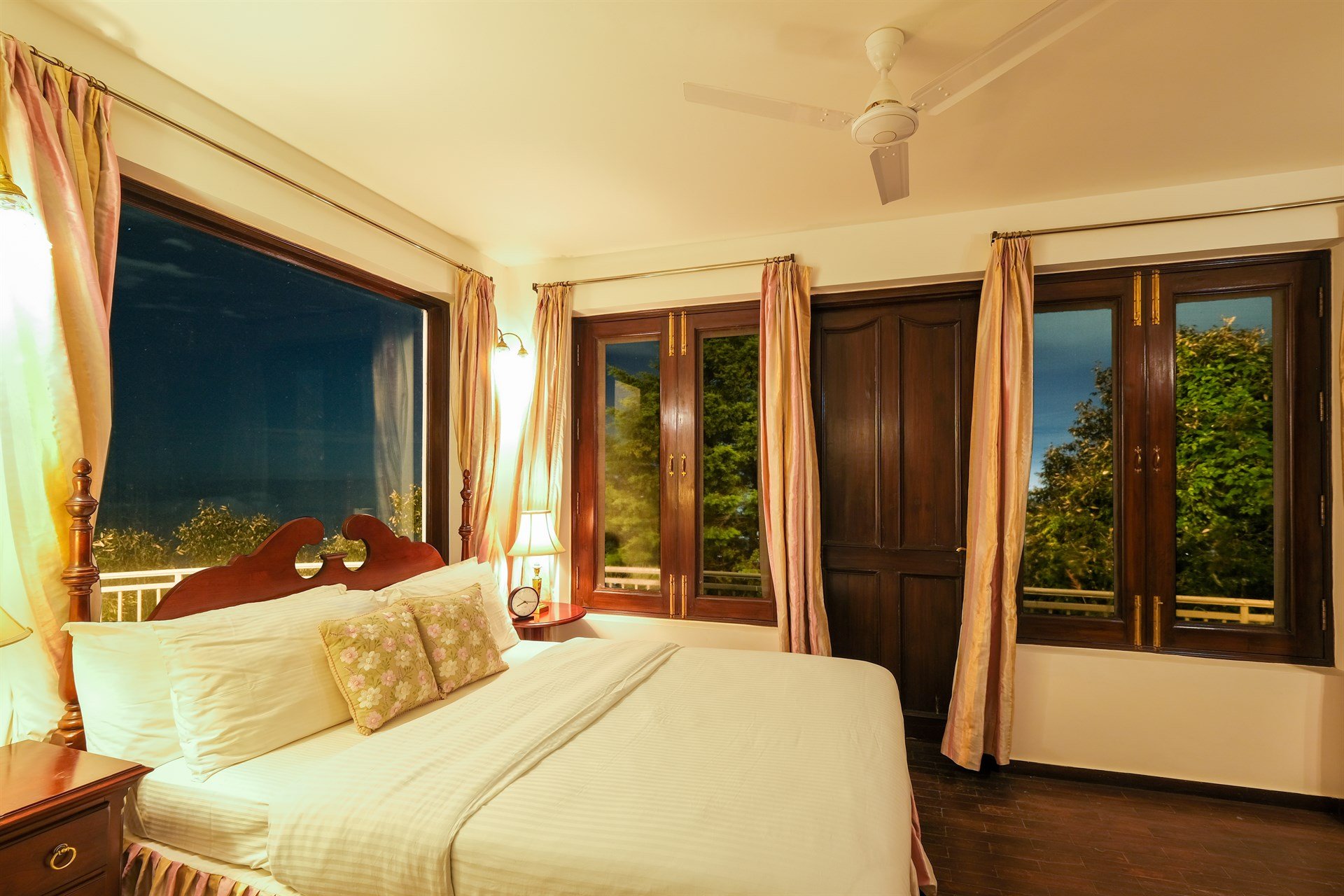 2 Rooms @ JHS Estate
