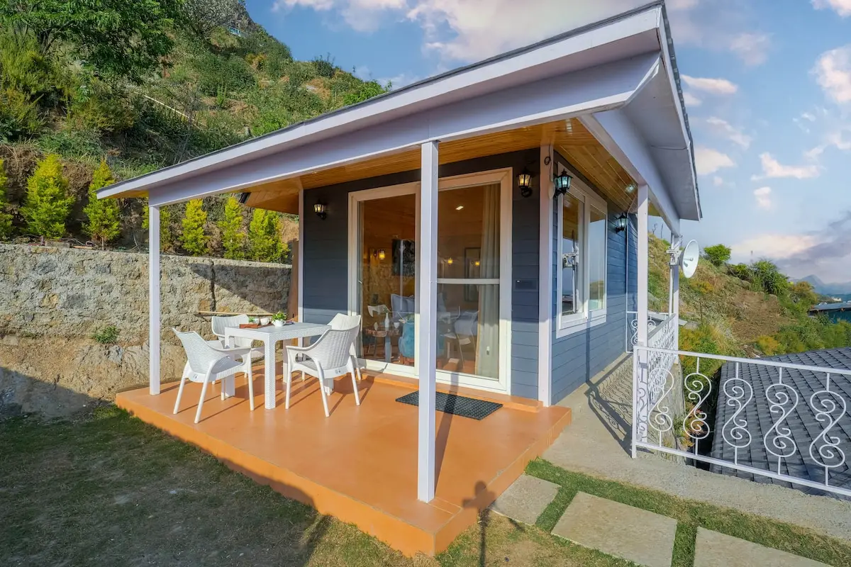 Top Tibba - Wooden Cabin with balcony & garden