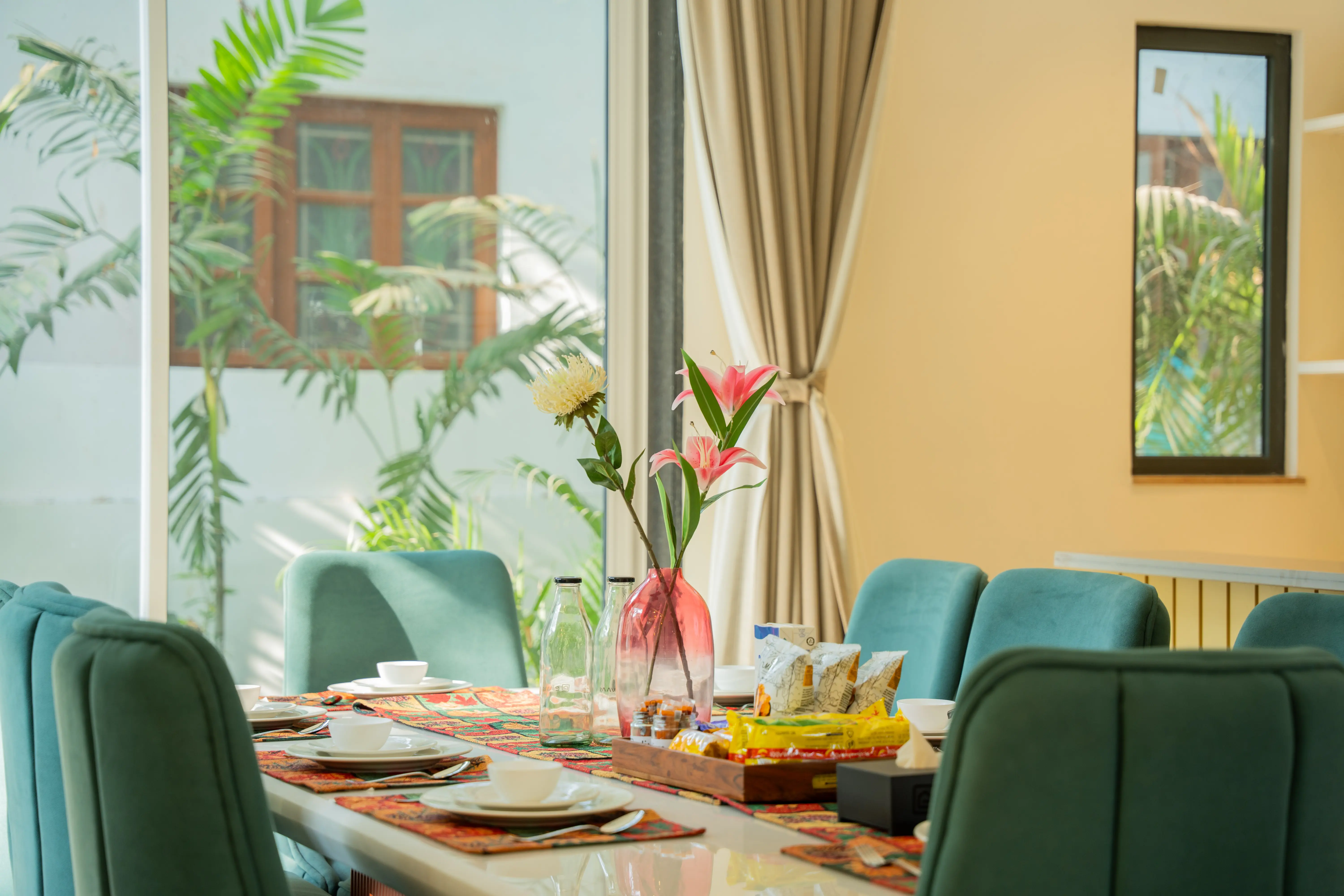 Laguna Camellia | Opulent 4-BHK Getaway Near Popular Beaches With Private Pool, Balcony & Indoor Bar