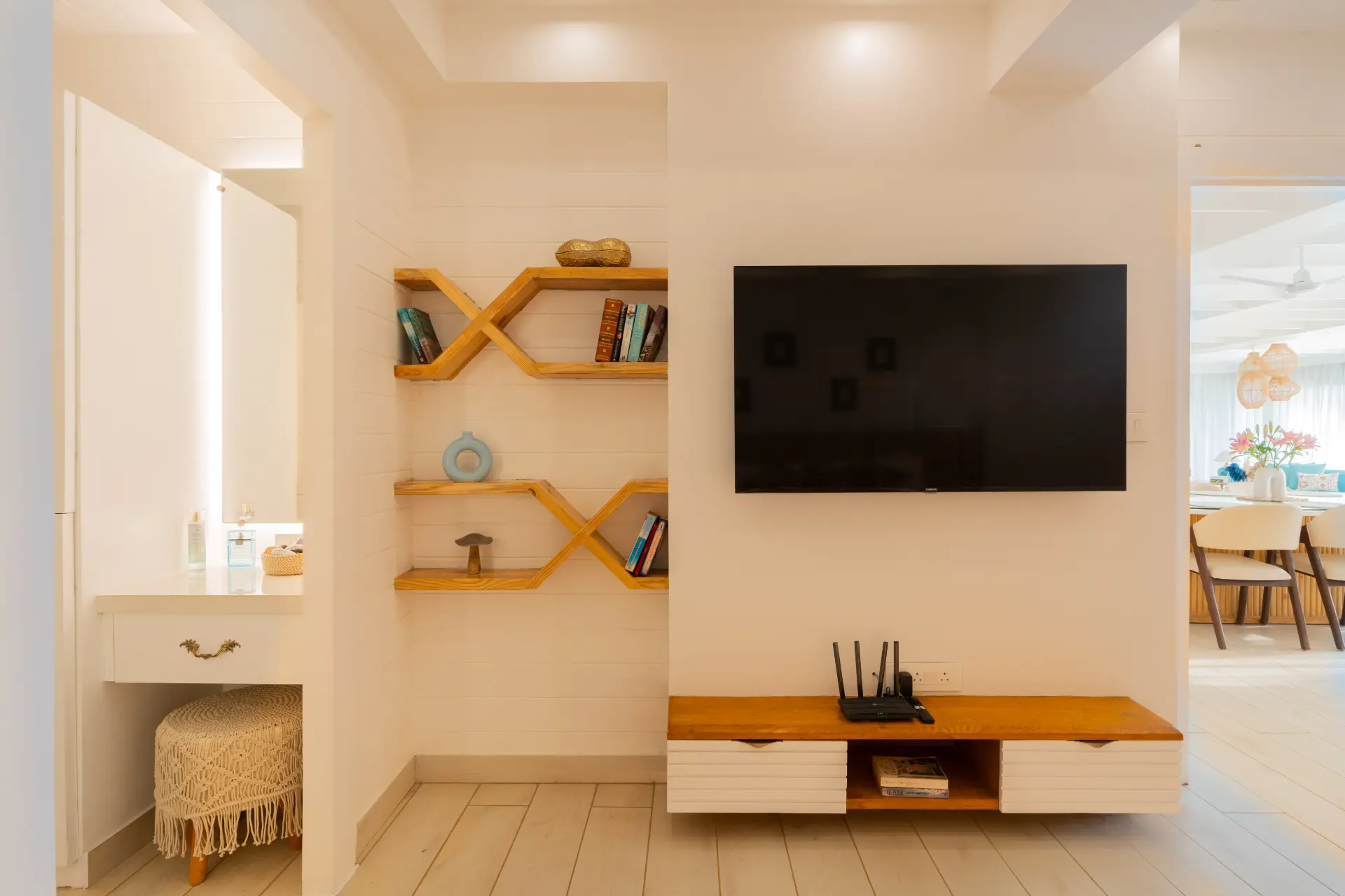 House of Neptune | 3-BHK Retreat with Gazebo & Bar | 10 mtrs from Ashwem Beach