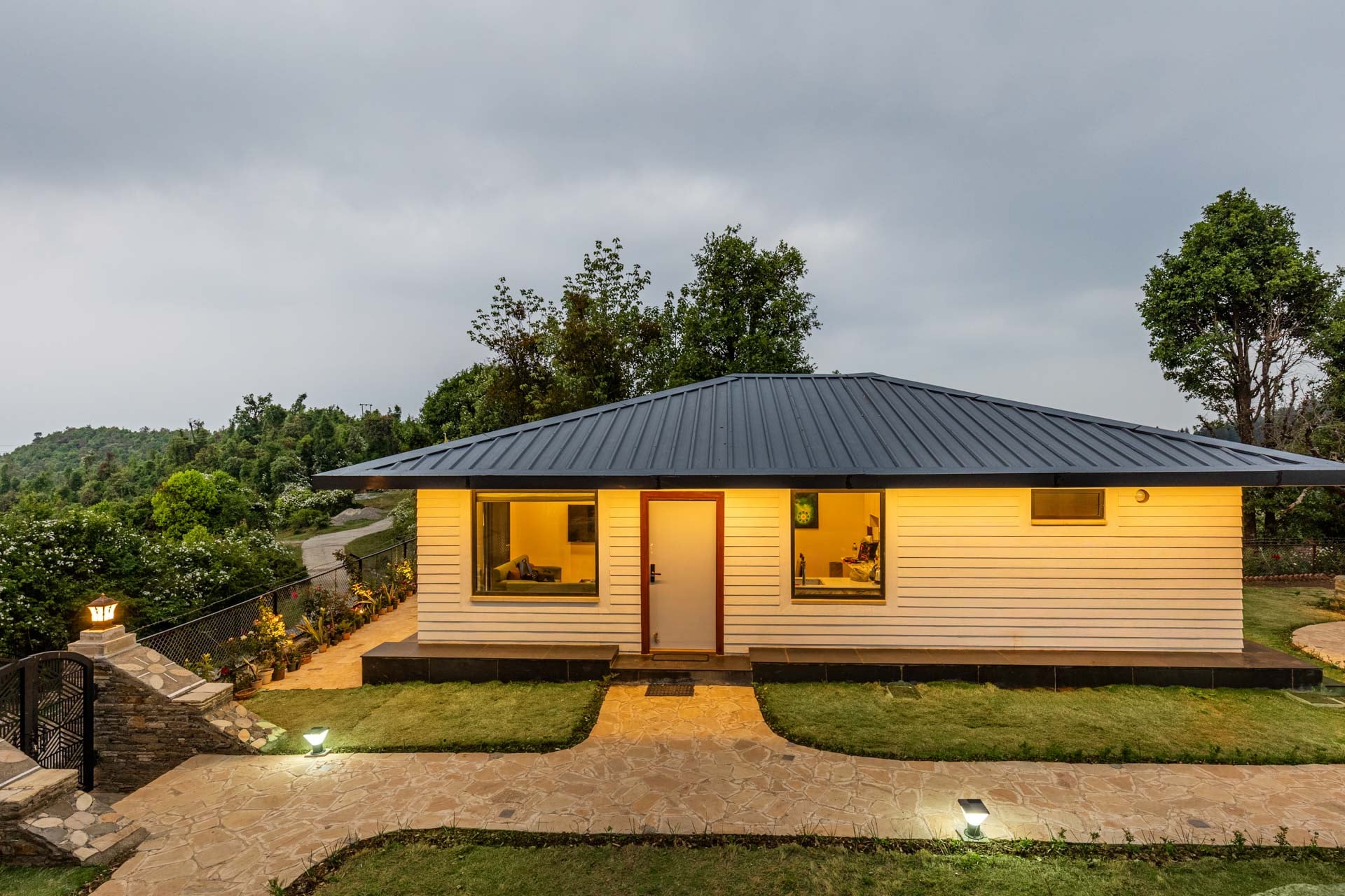 Solace @ Cujo’s Haus