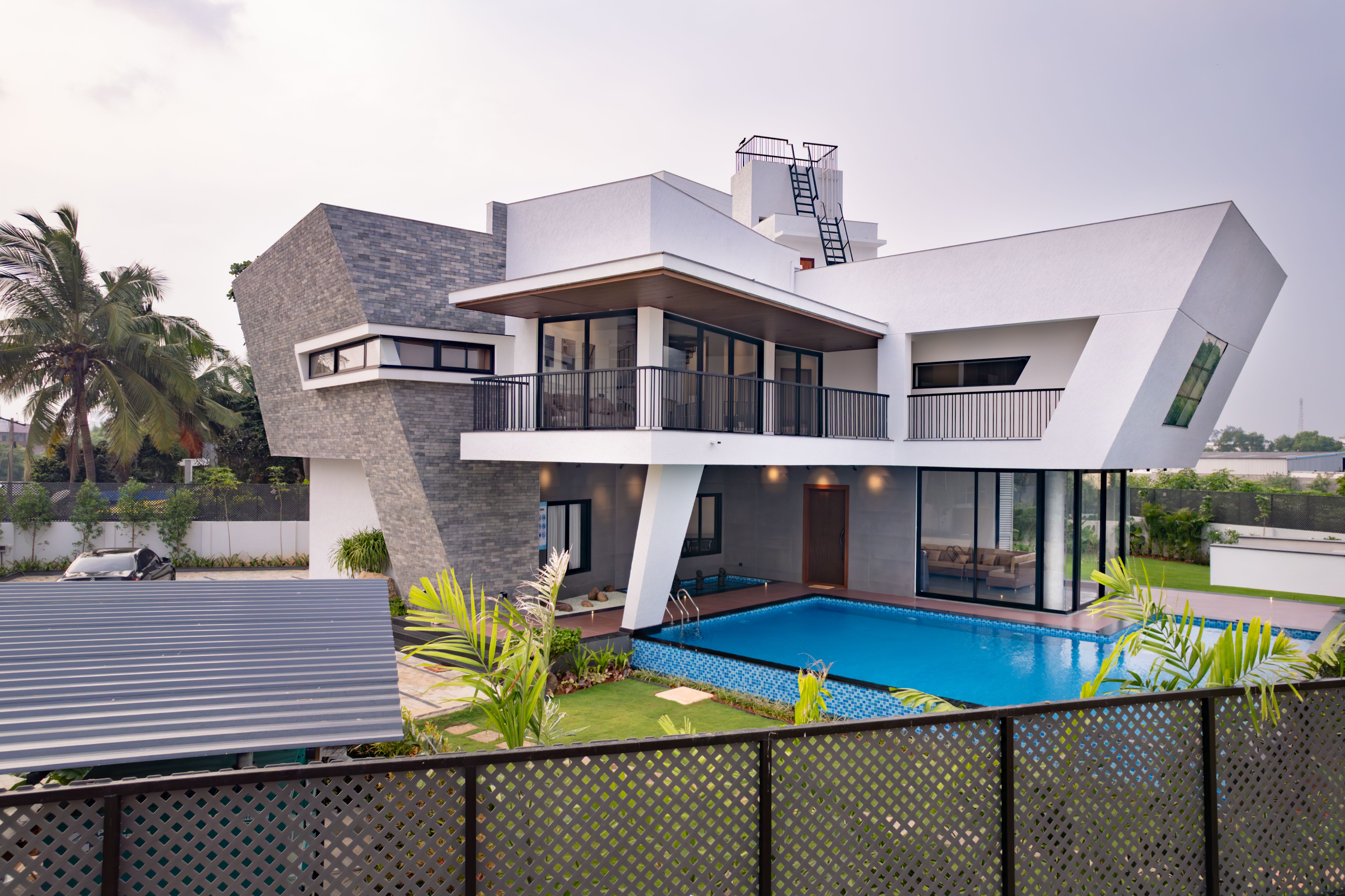 JD Beach Vacay | 4-BHK Oceanfront Beach Villa with Spacious Lawn, Ambient-Lit Bar & Private Beach Access