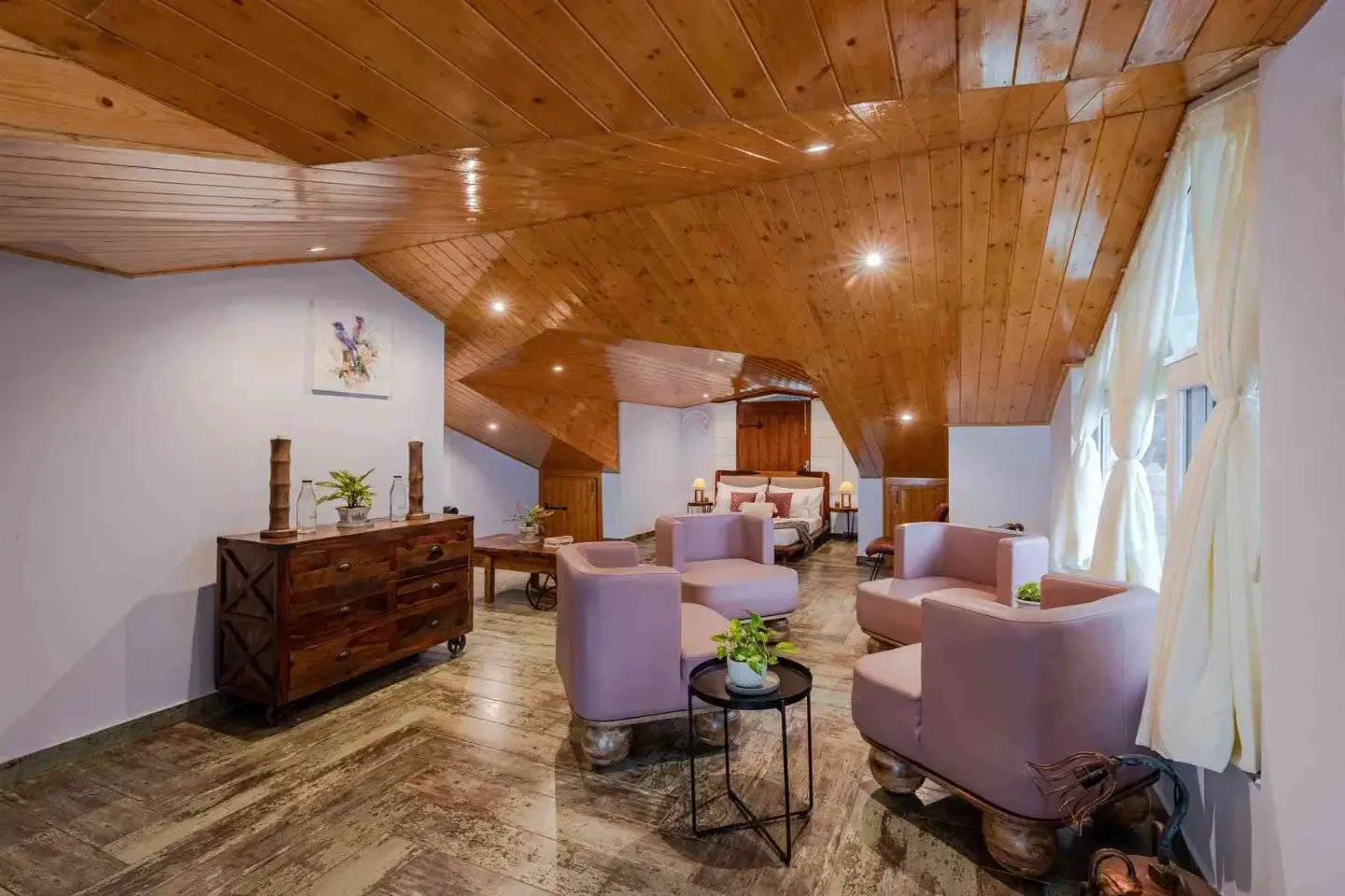 Pinehill Manor | Scenic Hillside 6-BHK Hideaway With Garden, Patio & Gazebo