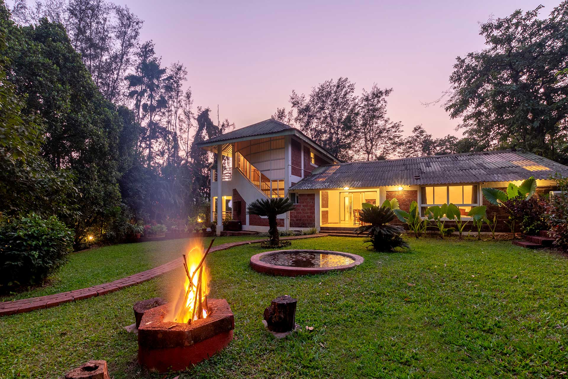 The Conservancy Bungalow - Koyananagar