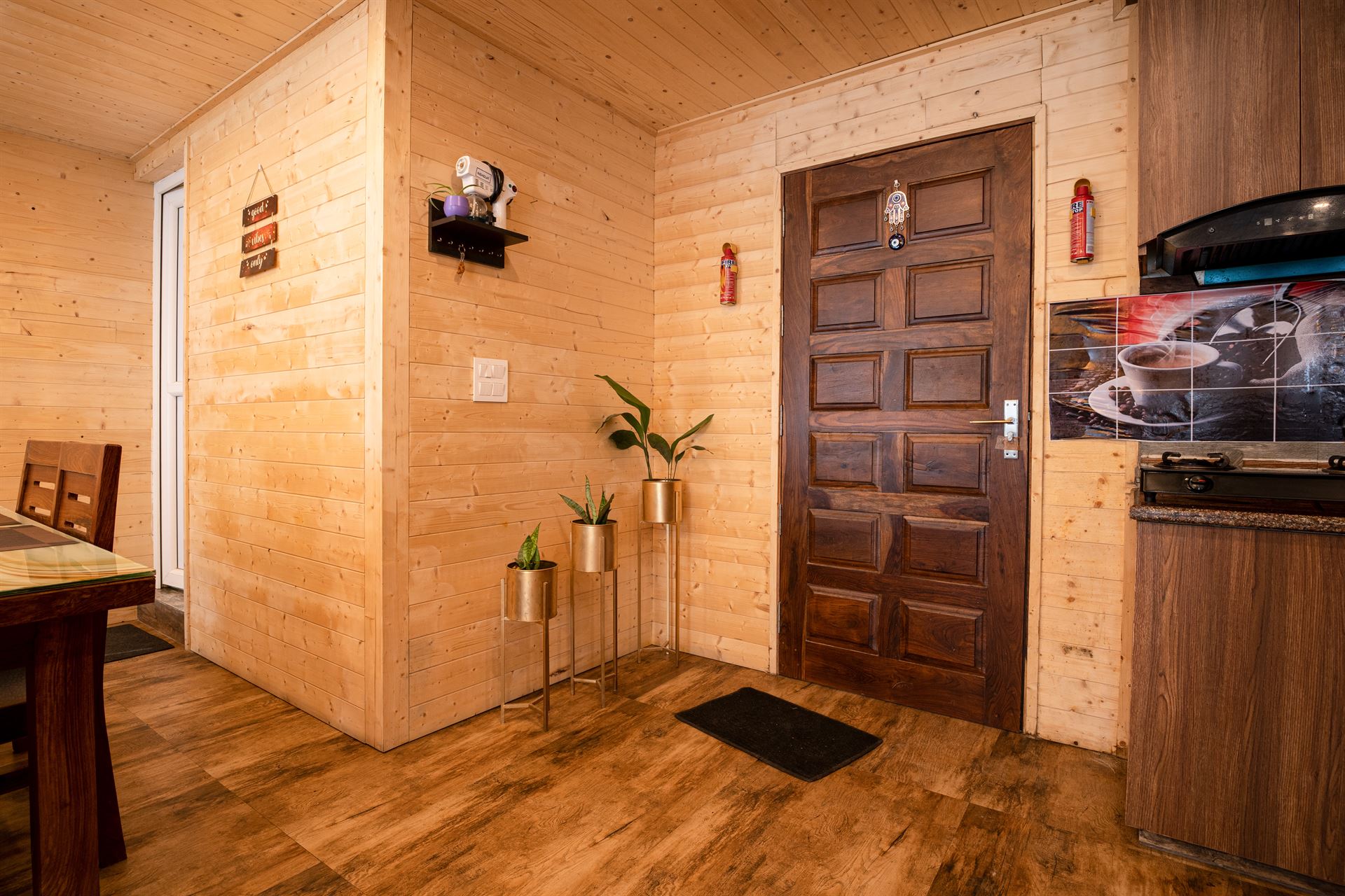 Wooden Chalet - Image 5