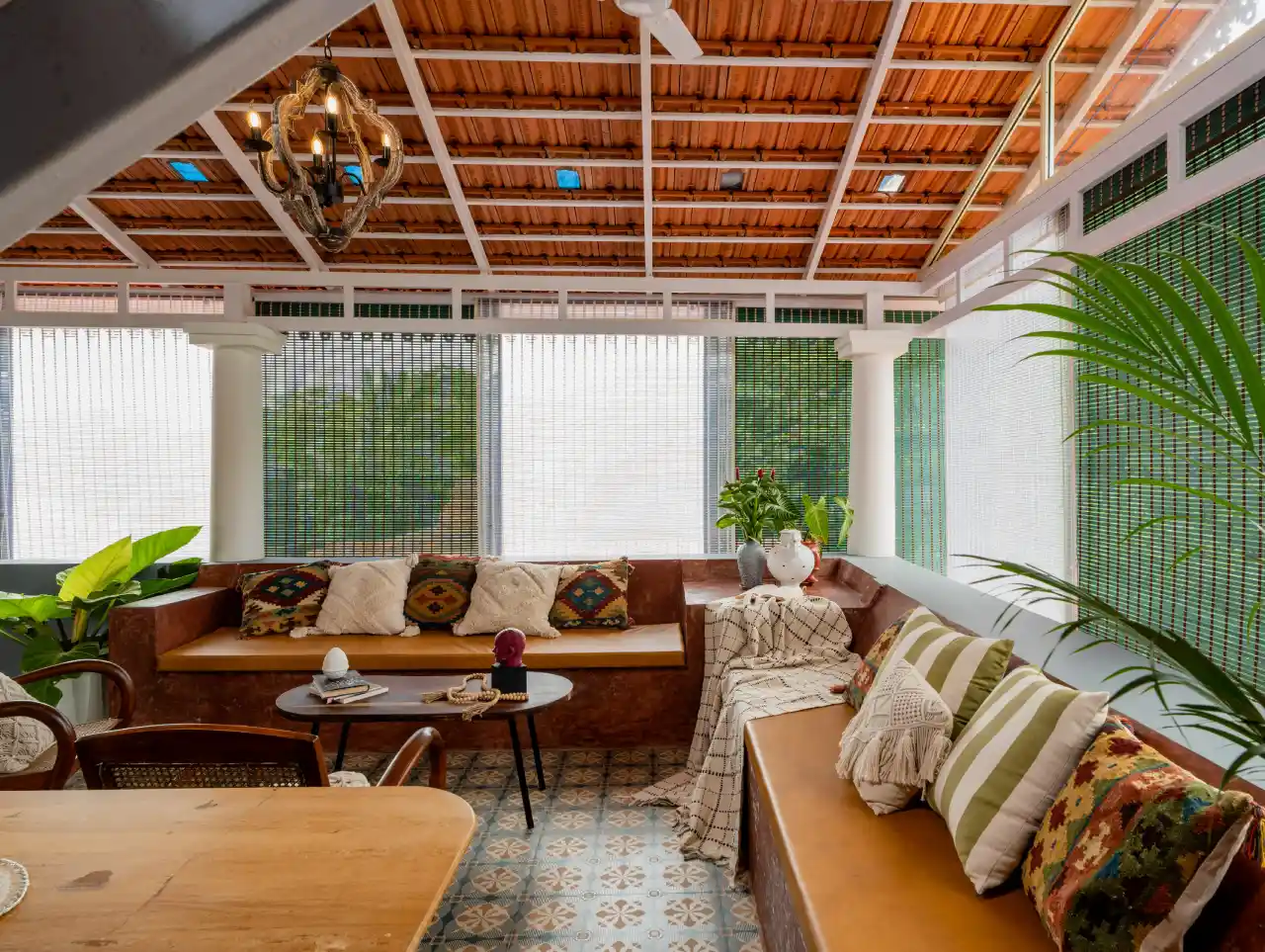 BluDoor | Exquisite Pet-friendly 5-BHK Villa With Private Pool, Lift & Entertainment Lounge Near Vagator Beach