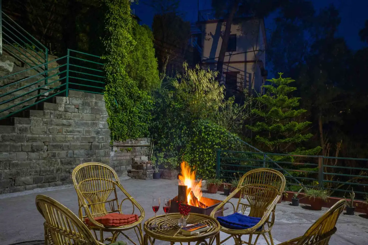 Pine View Cottage | Serene 3-BHK Himalayan Retreat with Scenic Sit-Out Areas